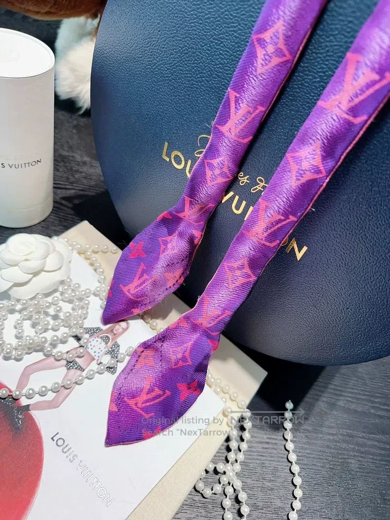 Louis Vuitton Louis Vuitton Pink and purple gradient logo scarf Size ONE SIZE - 7 Thumbnail
