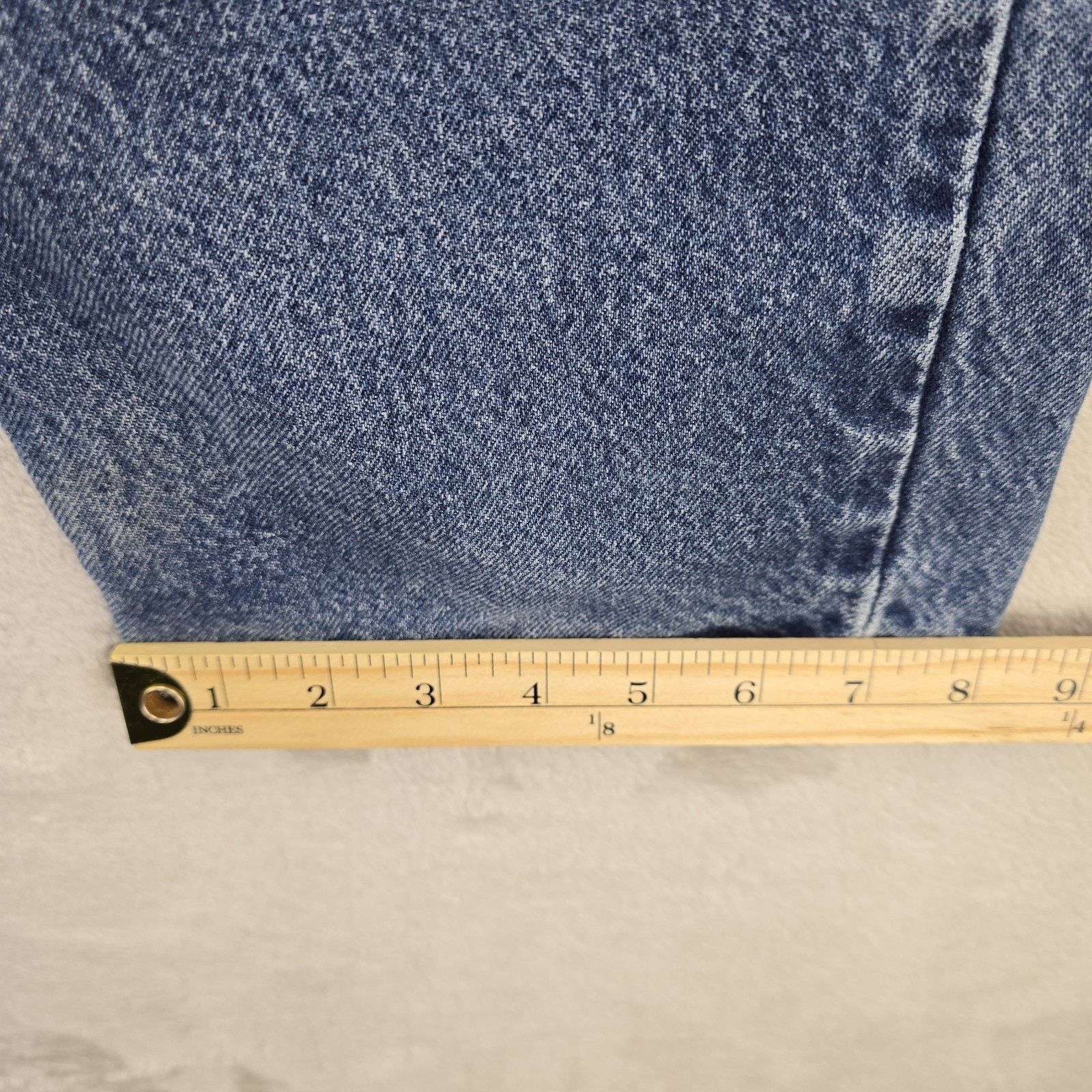 Levi's Vintage Levis 505 Jeans Mens 34x32 Blue Distressed Faded Y2K Size US 34 / EU 50 - 14 Thumbnail