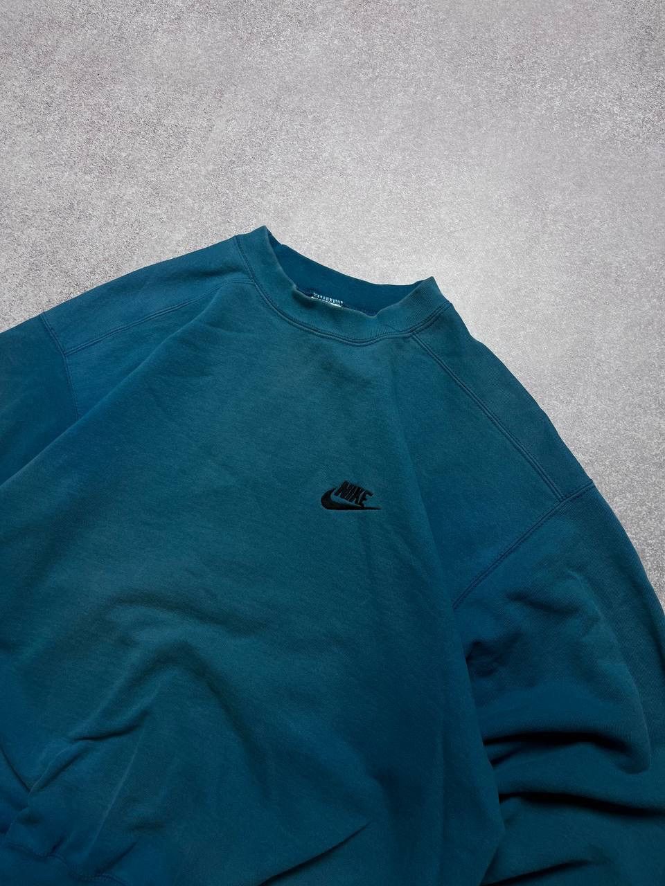 Vintage Vintage Nike Made In USA Swoosh Boxy Sweatshirt M Size US M / EU 48-50 / 2 - 2 Thumbnail