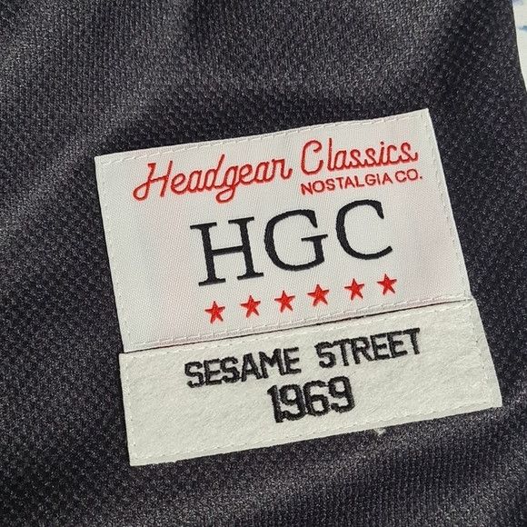 Other Sesame Street Hockey Jersey Size Medium NWT Size US M / EU 48-50 / 2 - 7 Thumbnail