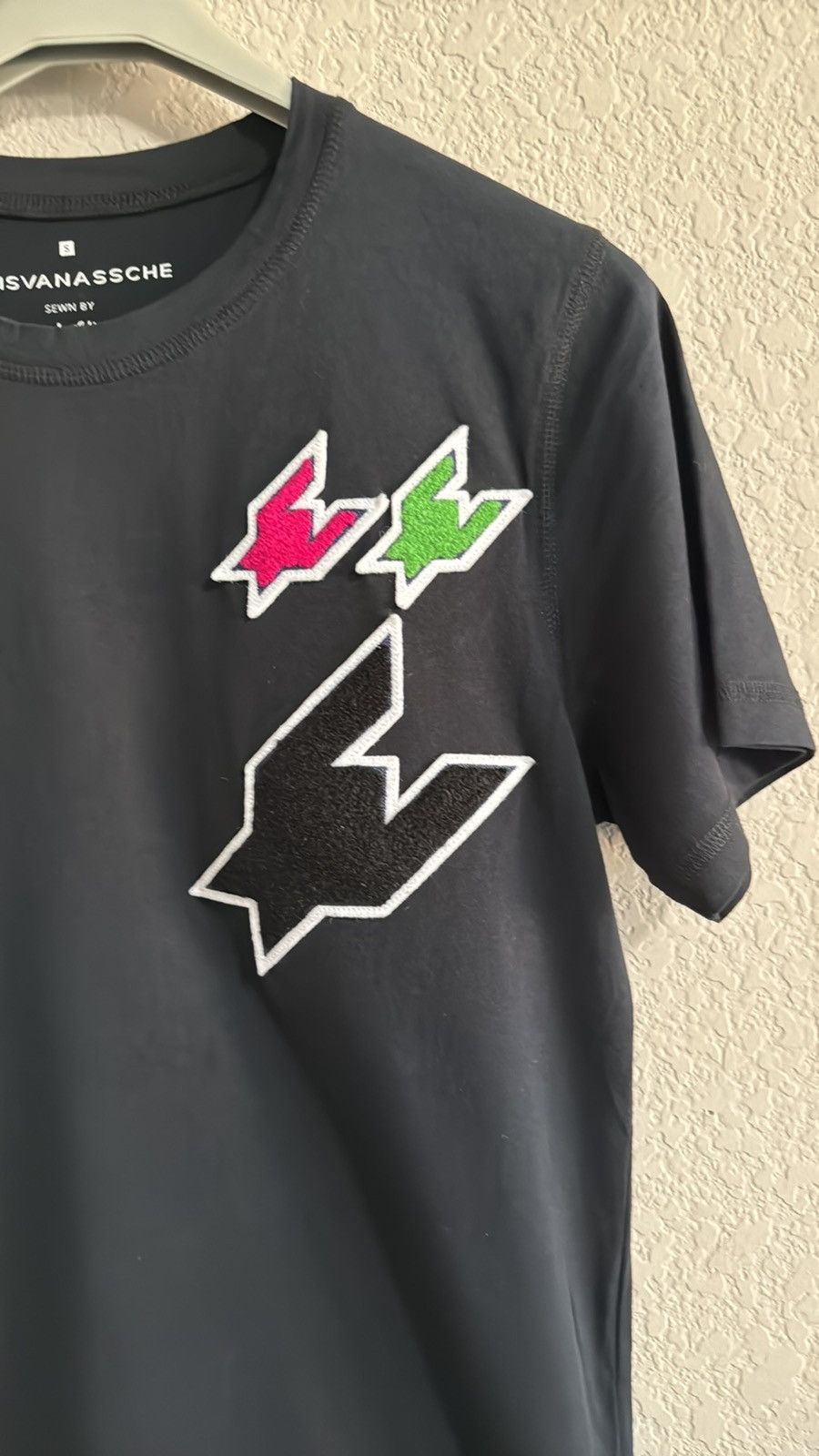 Kris Van Assche Krisvanassche Black Tee w/ Sewn Appliqué Pieces Size S / US 4 / IT 40 - 3 Thumbnail