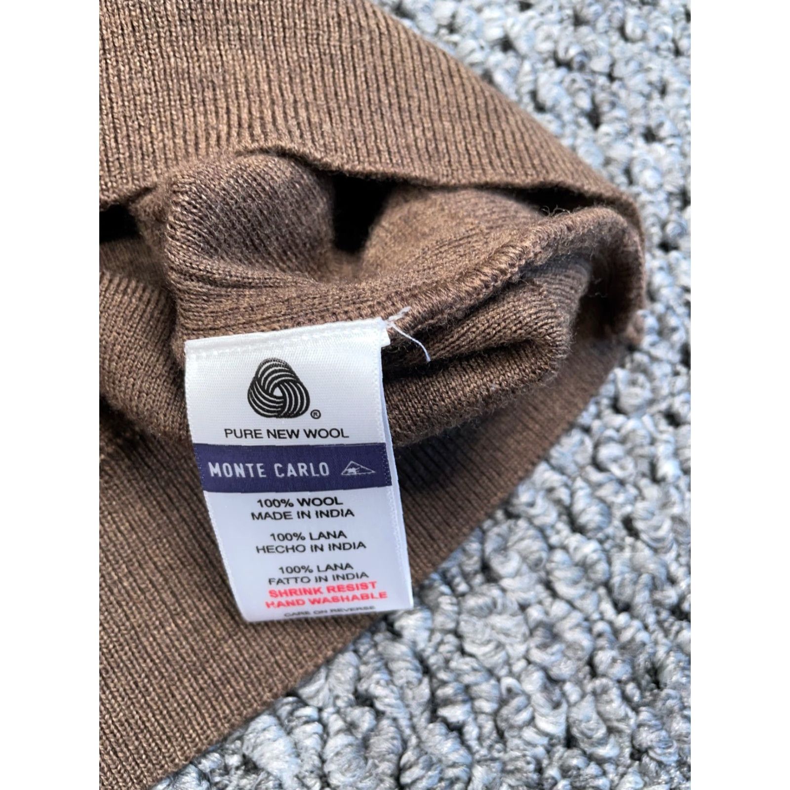Vintage VINTAGE Monte Carlo Wool V-Neck Sweater Vest Men Adult Large 44 Brown Lightweight Knit 80s 90s Preppy Retro Vest Mens Size US L / EU 52-54 / 3 - 4 Thumbnail