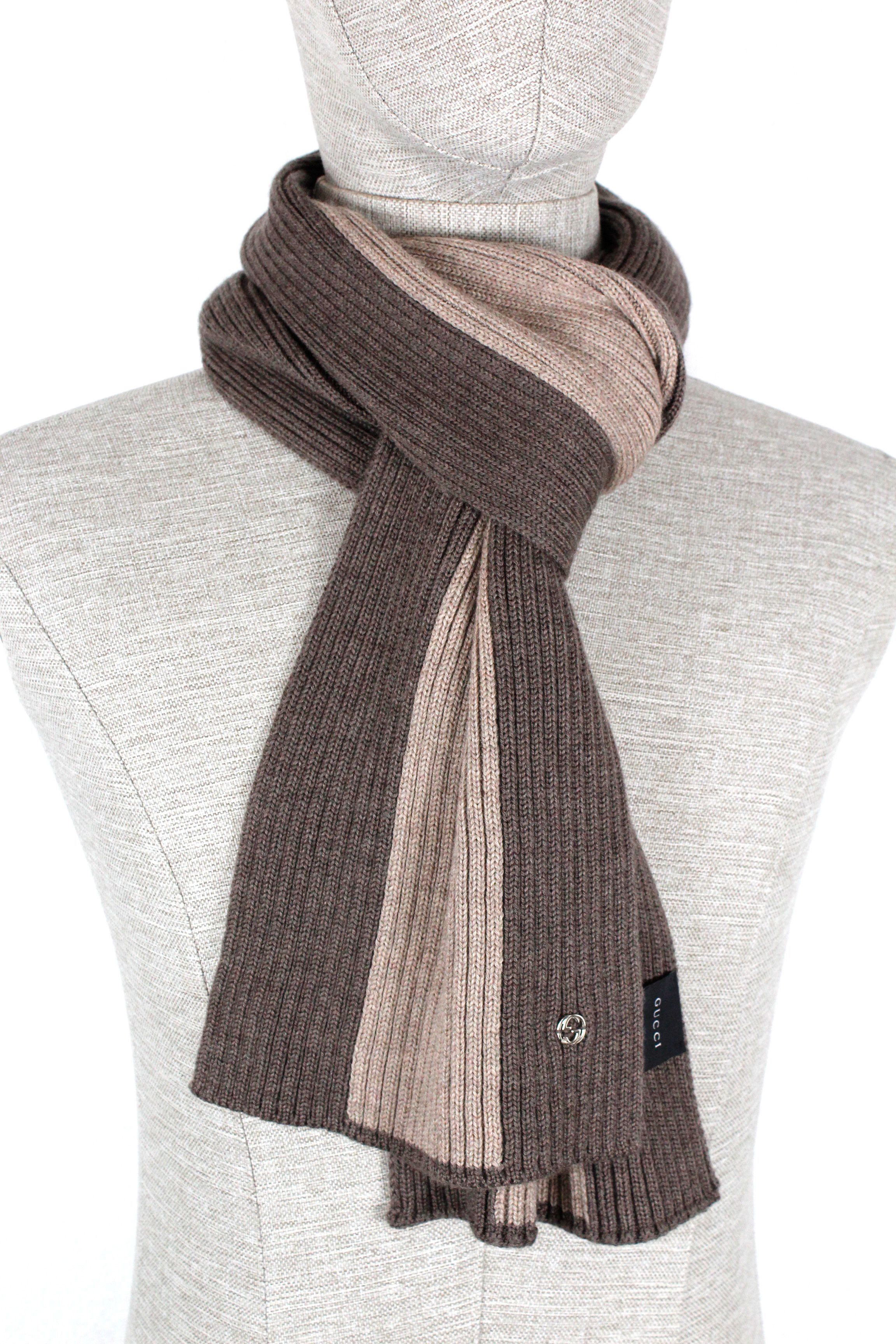 Gucci Gucci Logo Ribbed Wool Scarf Size ONE SIZE - 1 Thumbnail