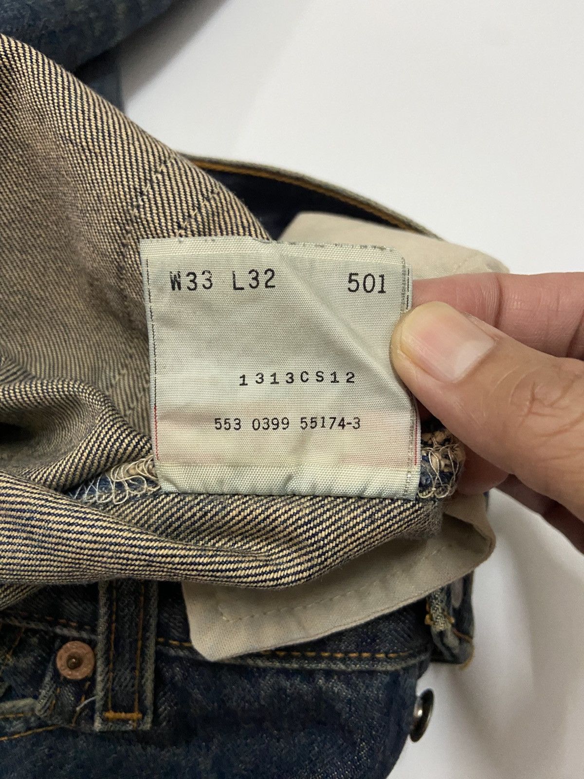 Levi's LEVI'S 501 DISTRESSED JEANS Size US 33 - 9 Thumbnail