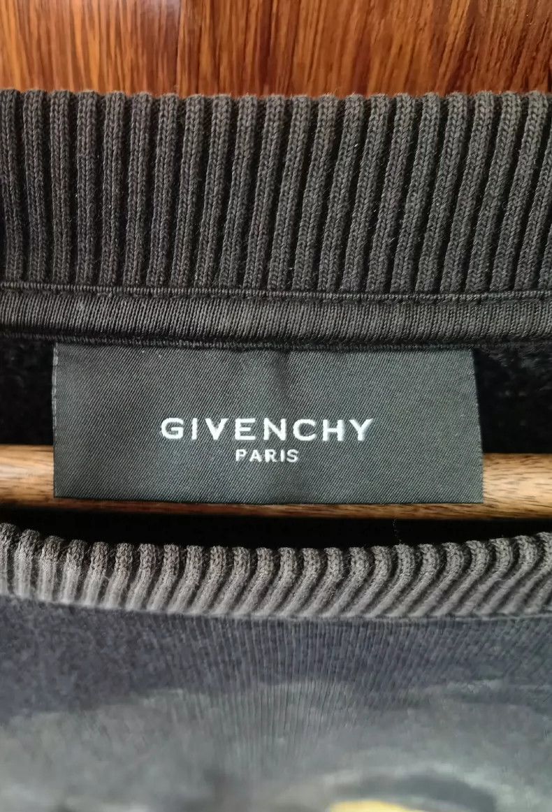 Givenchy Givenchy Hoodie, size M, chest circumference 58cm, length Size US M / EU 48-50 / 2 - 3 Thumbnail
