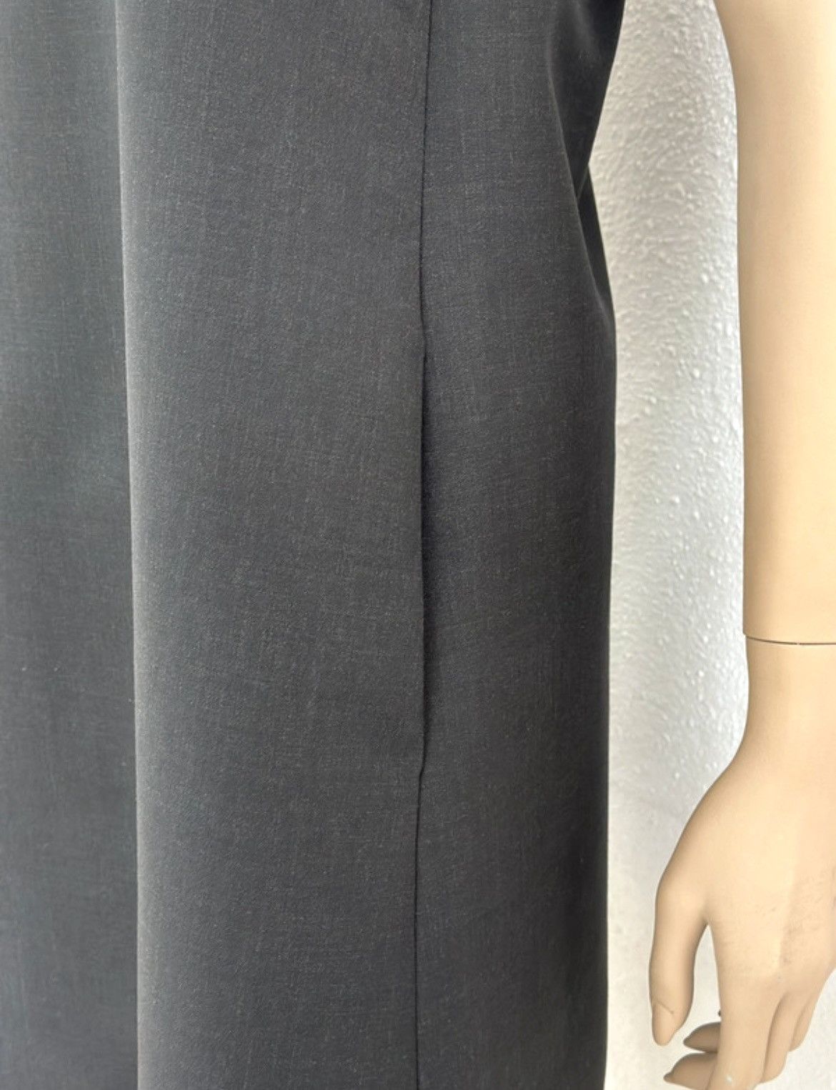 Prada Prada dress, size M, 100% wool Size M / US 6-8 / IT 42-44 - 4 Thumbnail