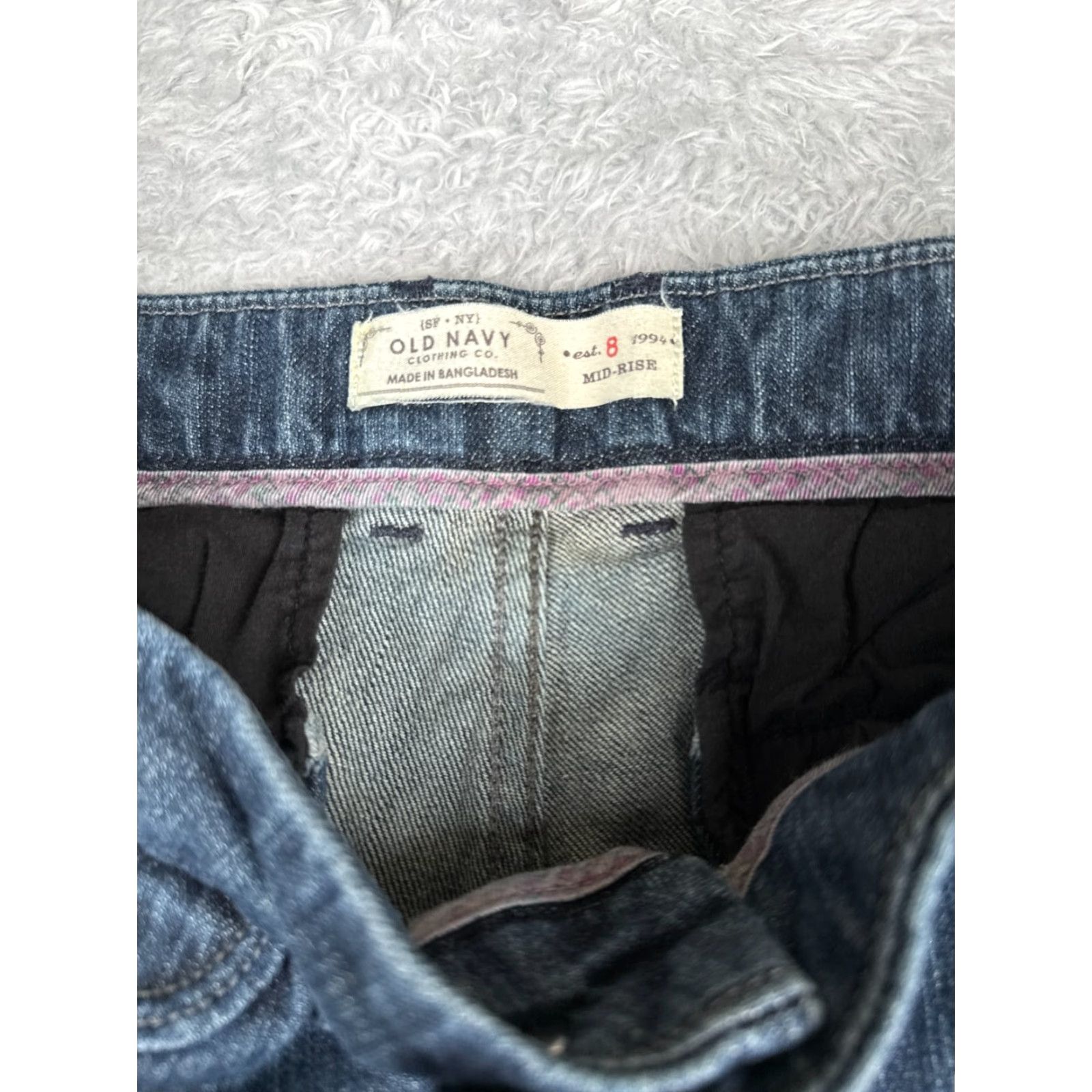 Old Navy Old Navy Jeans Womens 8 Blue Denim Flare Mid Rise Cotton Blend 31x31 Jeans Womens Regular 31 Blue 90s American Designer Mens Girls Size 30" / US 8 / IT 44 - 6 Thumbnail