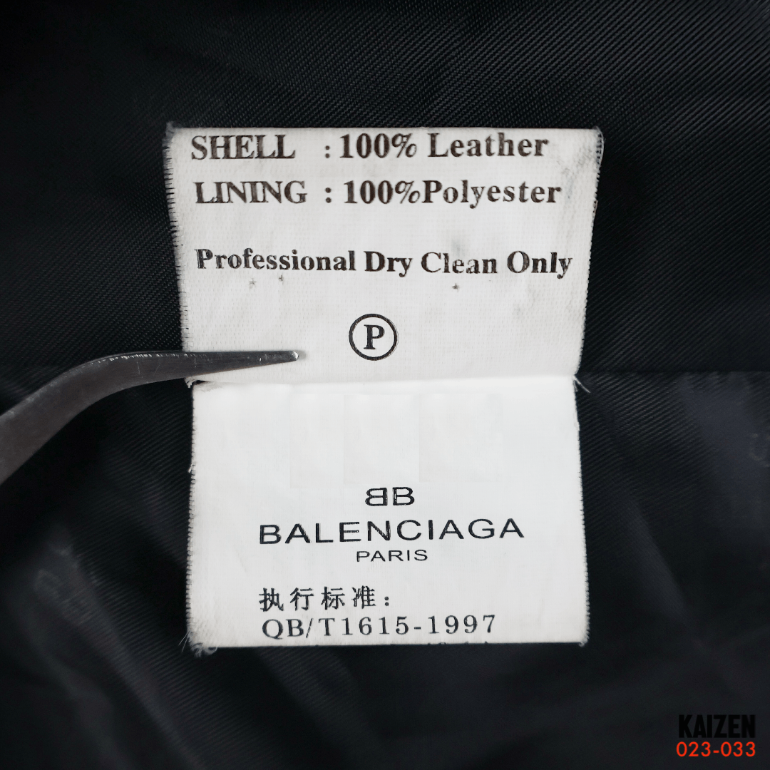 Balenciaga VINTAGE x BALENCIAGA - LEATHER JACKET ‘NICHOLAS GHESQUIRRE’ Size US XXL / EU 58 / 5 - 10 Thumbnail
