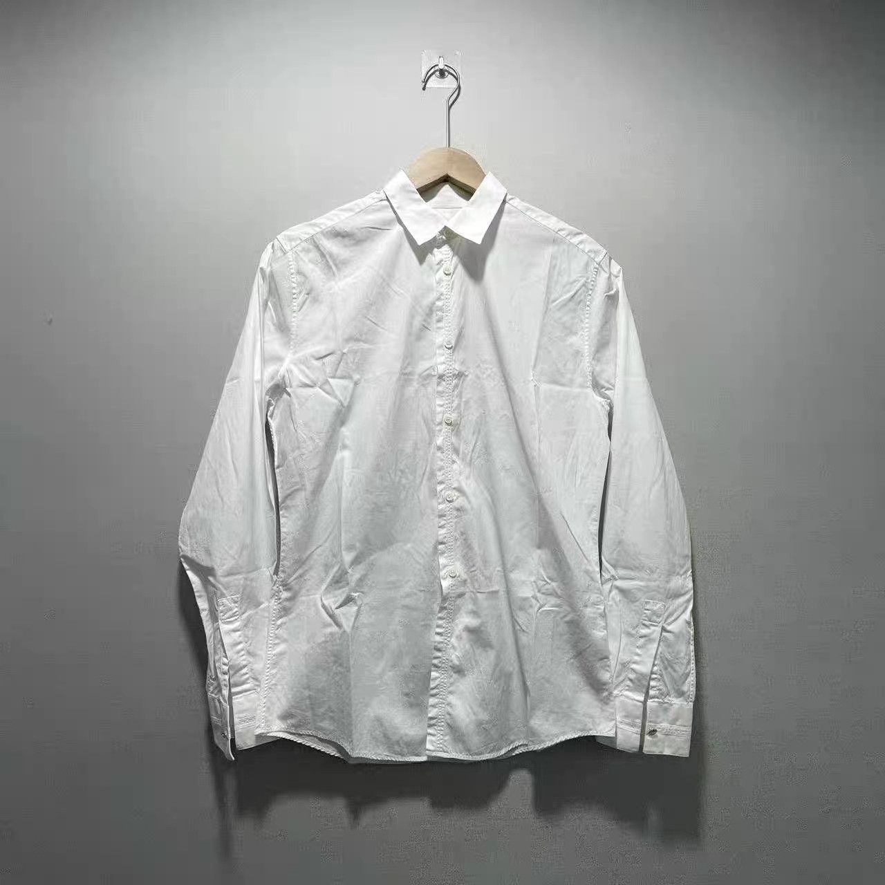 Hermes Hermes White Cufflink Shirt K15 Size US XL / EU 56 / 4 - 1 Thumbnail