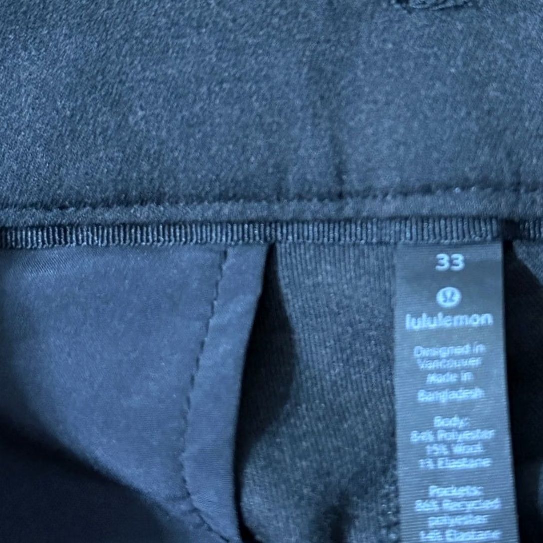Lululemon Lululemon Mens Comission pants 34 Wool Stretch Straight Slim Chinos Dress Pants Black 34 Mens Regular 32 Inseam Size US 34 / EU 50 - 6 Thumbnail
