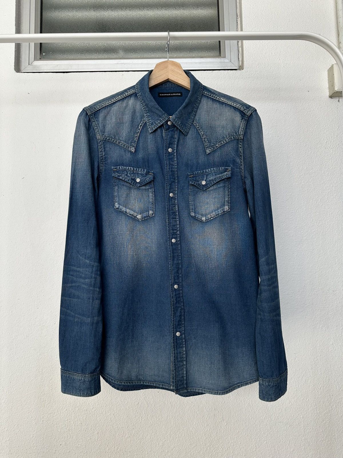 Hysteric Glamour 2000's Lounge Lizard stonewashed denim shirt Size US M / EU 48-50 / 2 - 7 Thumbnail