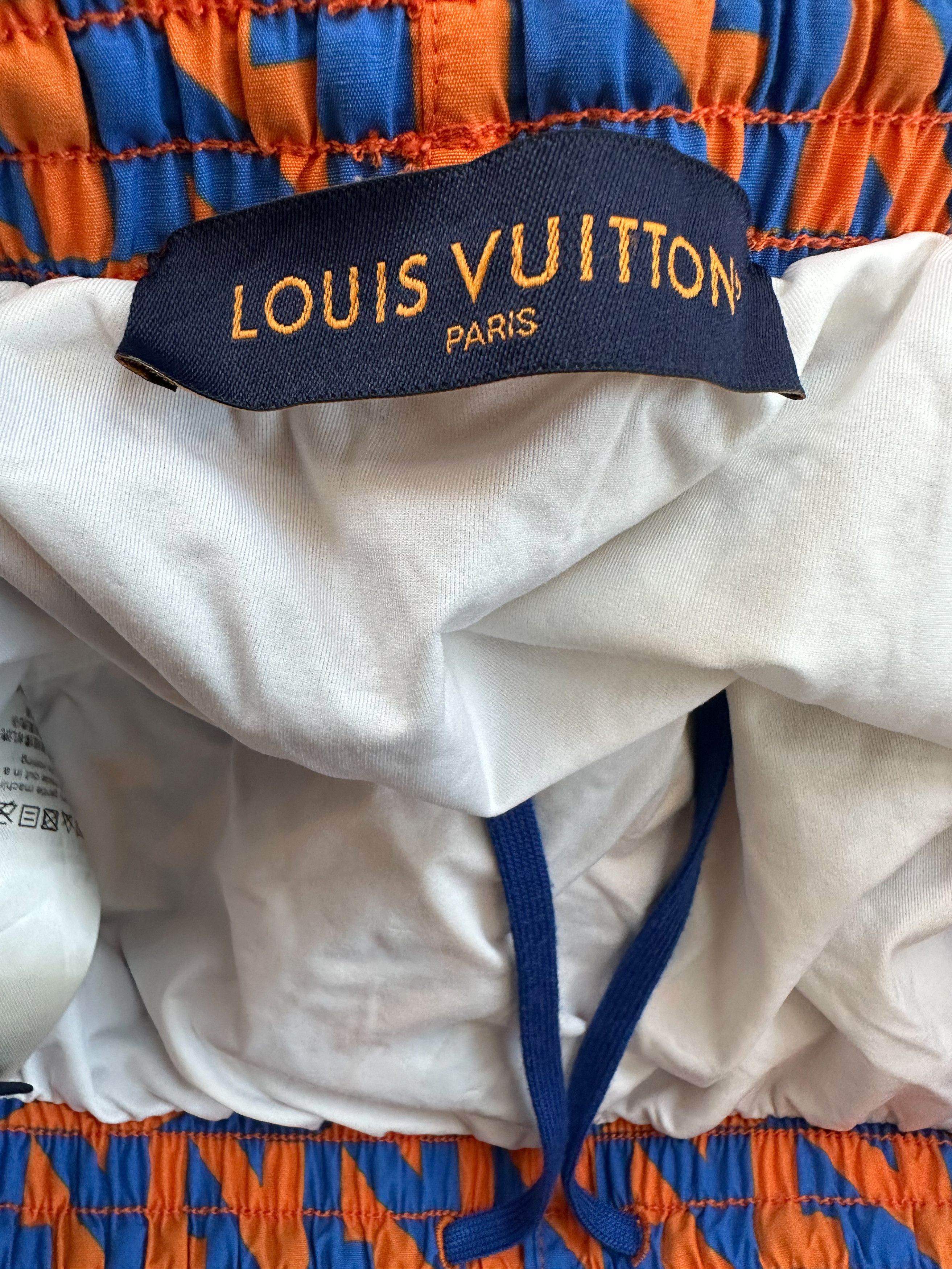 Louis Vuitton Louis Vuitton Blue & Orange Dove Print Swimshorts Size US 36 / EU 52 - 4 Thumbnail