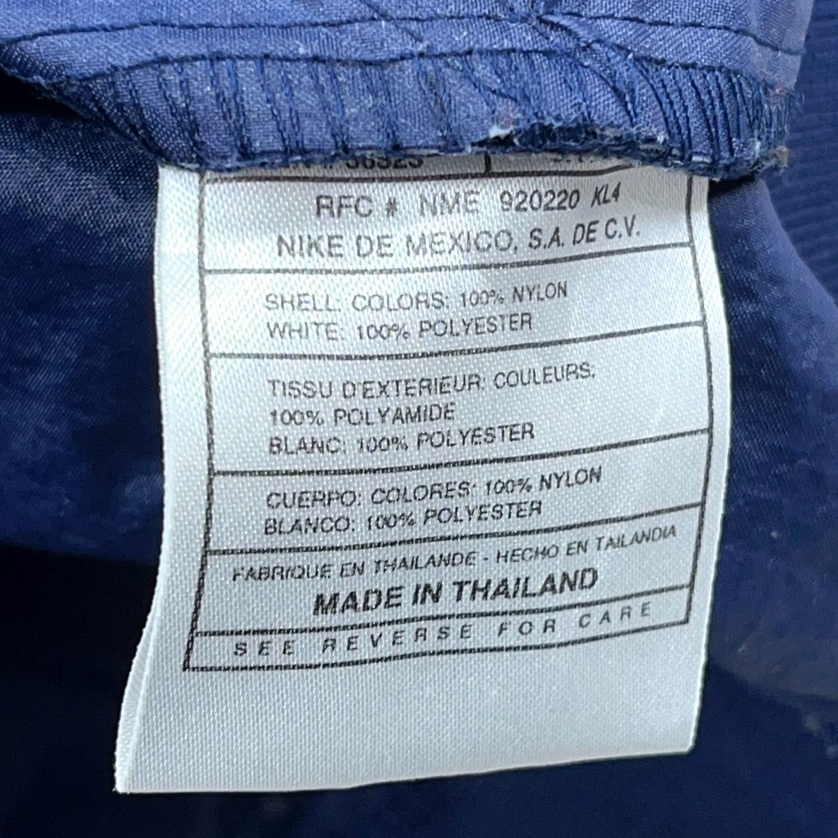 Nike Vintage Nike Jacket Men Large Blue Pullover Windbreaker Center Swoosh 90s Unline Size US L / EU 52-54 / 3 - 5 Thumbnail