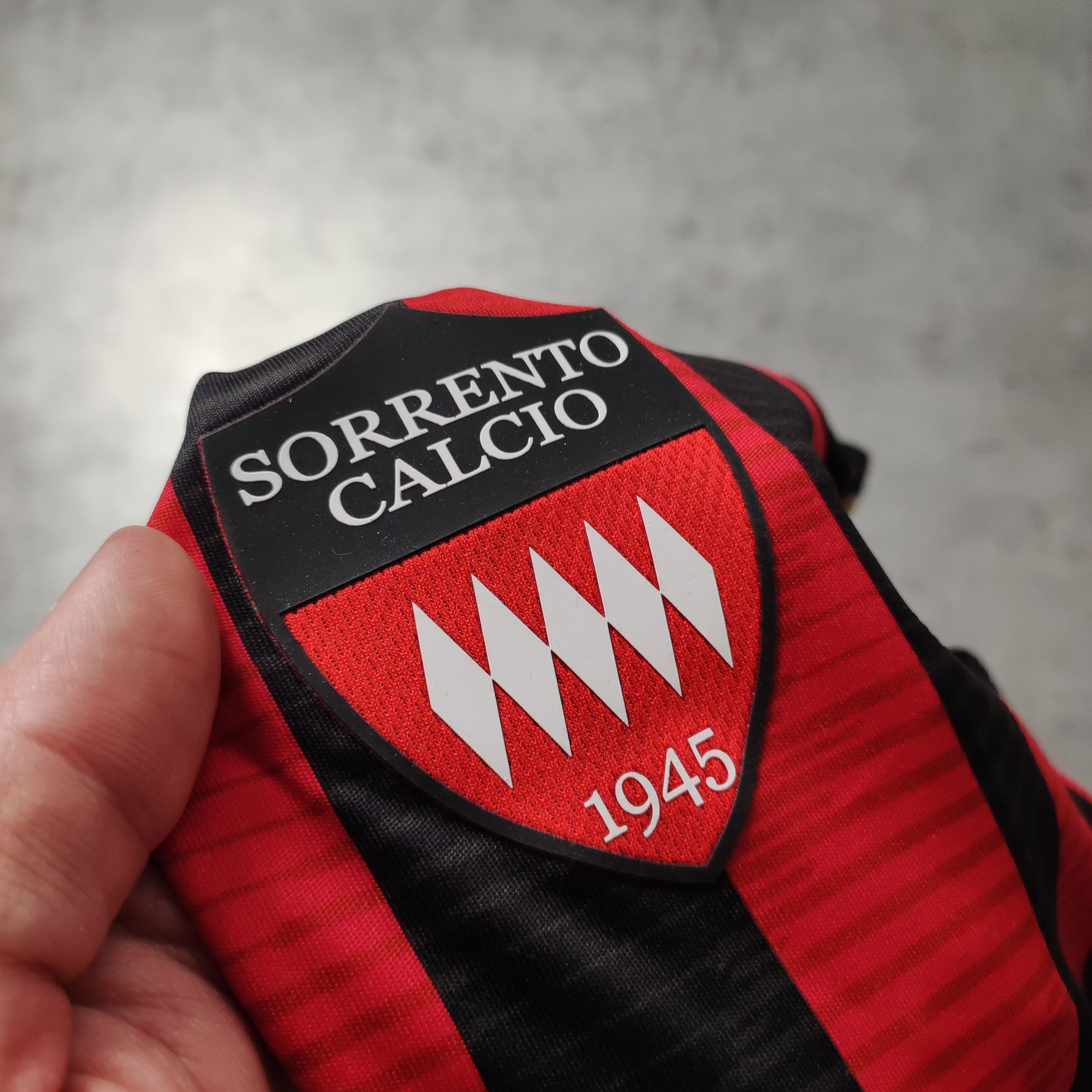 Vintage RARE Sorrento Calcio Serie C Home Football Italy Jersey Size US S / EU 44-46 / 1 - 5 Thumbnail