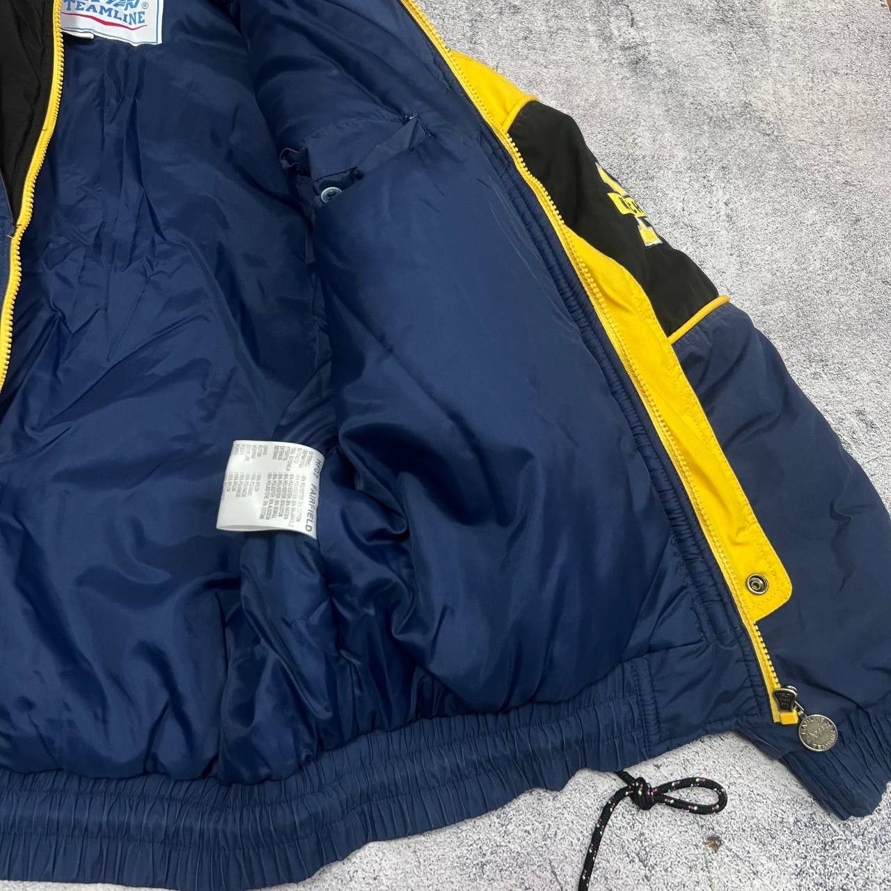 Vintage Vintage Campri Michigan Wolverines Bomber Jacket Zip Size M Size US M / EU 48-50 / 2 - 7 Thumbnail