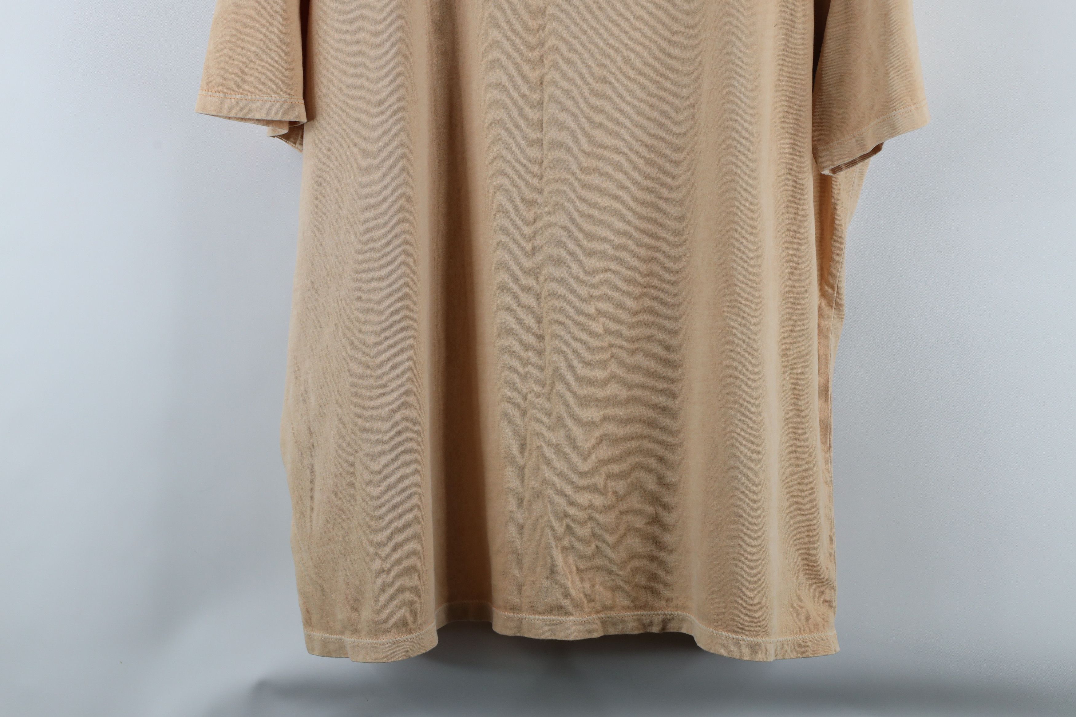 Guess × Vintage Vintage Guess Spell Out Stonewash Pigment Dye T-Shirt Size US L / EU 52-54 / 3 - 10 Thumbnail