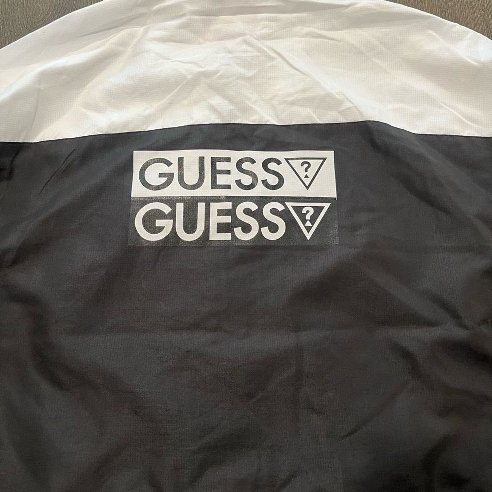 Guess NWOT Guess Black White Cropped Windbreaker Raincoat Size M / US 6-8 / IT 42-44 - 9 Thumbnail