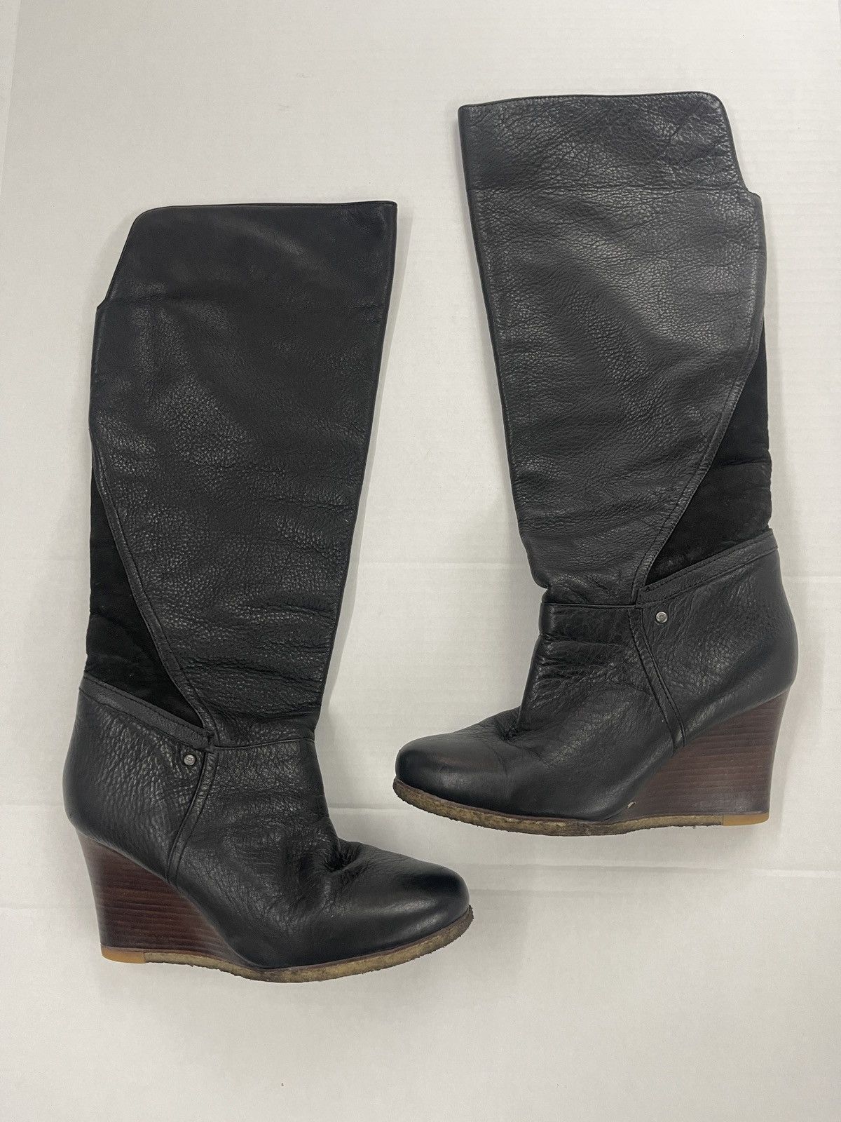Ugg UGG Australia Black Sheepskin Leather Knee High Wedge Boots Size US 9 / IT 39 - 2 Thumbnail