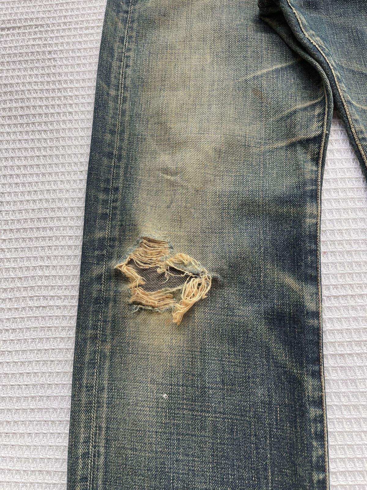 Japanese Brand Rare🔥Vintage BOBSON Distressed Denim Jeans Size US 29 - 5 Thumbnail