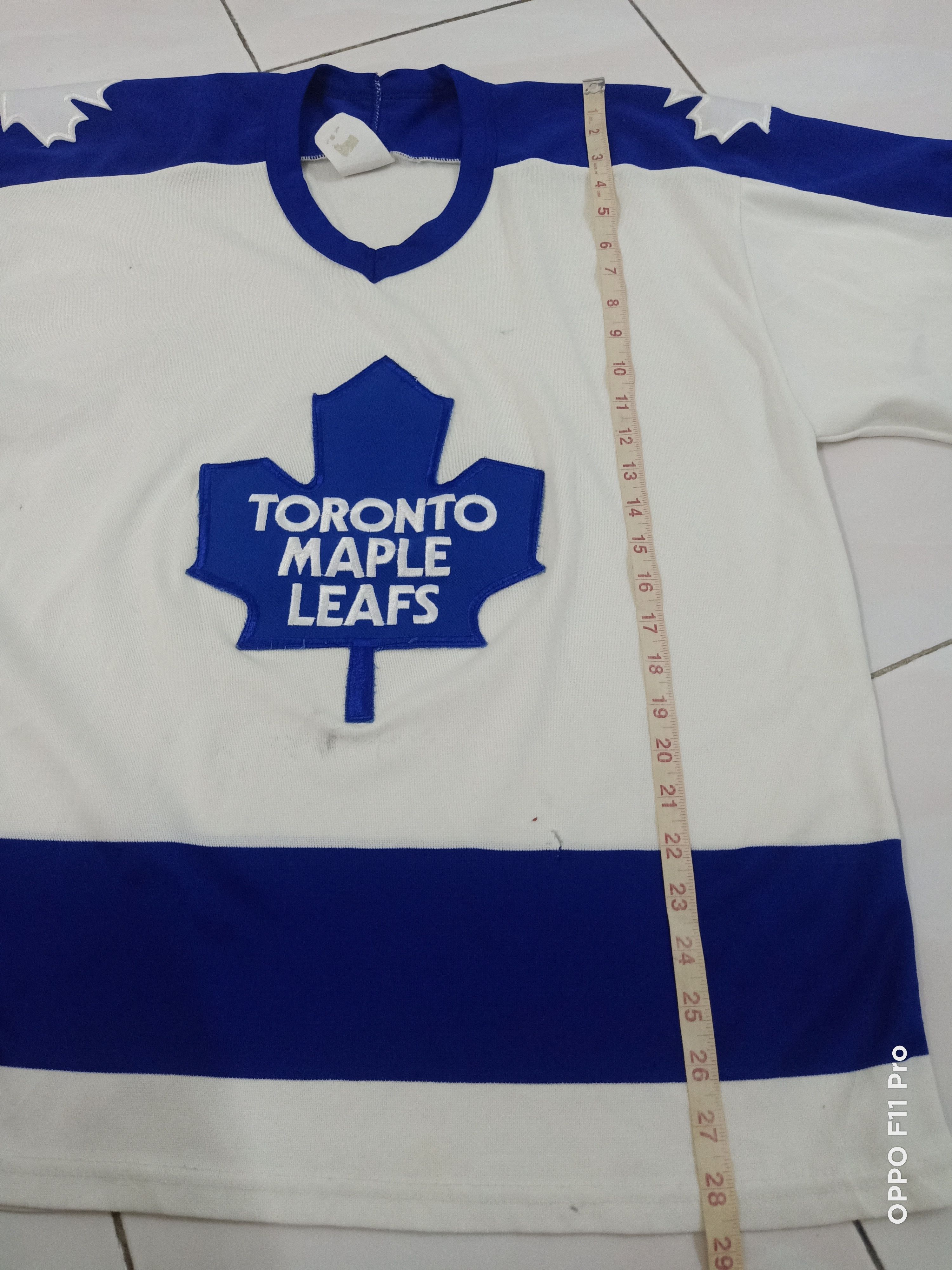 Hockey Skateboards Authentic CCM Late 80s Toronto Maple Leaf Size US L / EU 52-54 / 3 - 5 Thumbnail