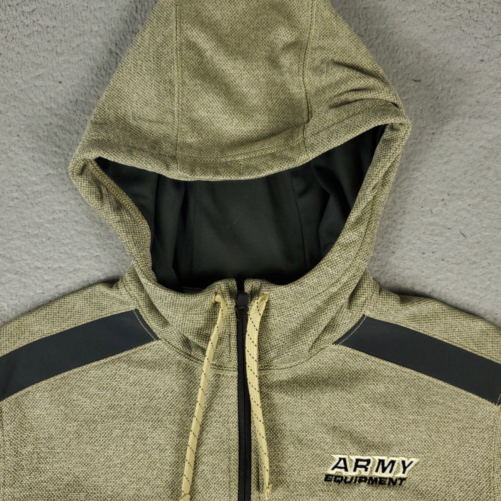Nike Nike Hoodie Men Small Beige Gray Therma Fit Full Zip Sweatshirt Size US S / EU 44-46 / 1 - 2 Thumbnail