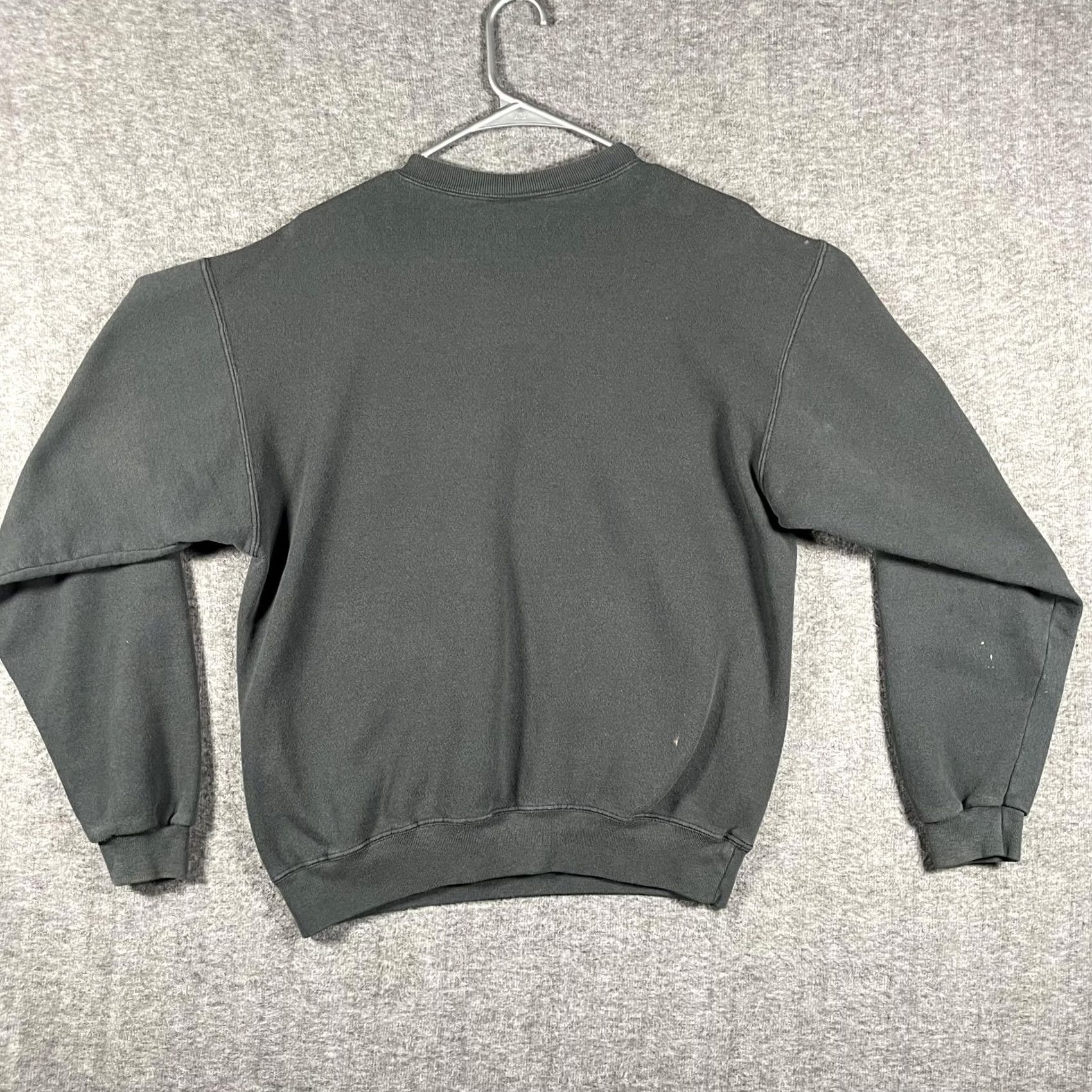 Anvil VINTAGE Anvil Sweatshirt Mens M Gray White Wolves Forest Graphic 90s Shirt Mens Gray Wolves Forest Graphic Sweatshirt Size US M / EU 48-50 / 2 - 4 Thumbnail