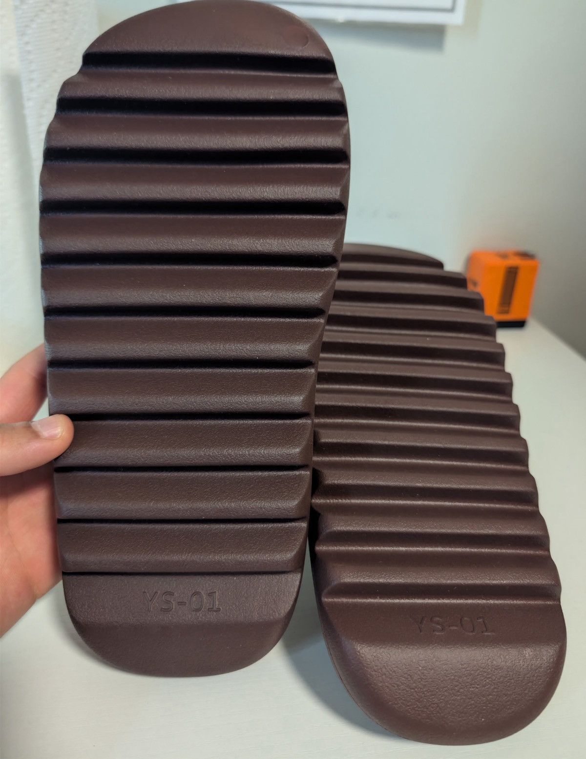 Yeezy 2025 Yeezy Slide “Fudge” Size US 10 / EU 43 - 6 Thumbnail
