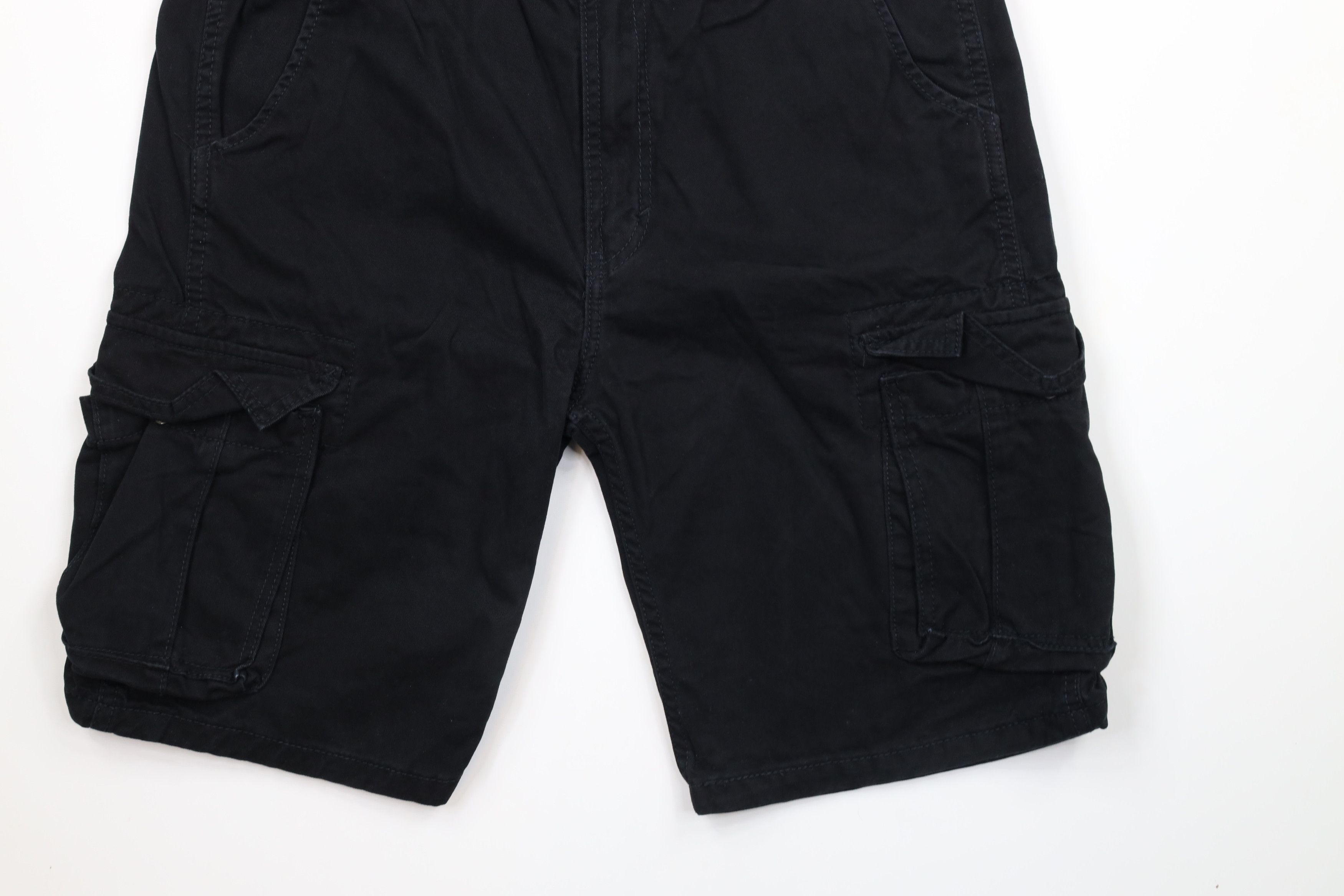 Levi's × Vintage Vintage Y2K Levis Heavyweight Cargo Shorts Black Cotton Size US 34 / EU 50 - 4 Thumbnail