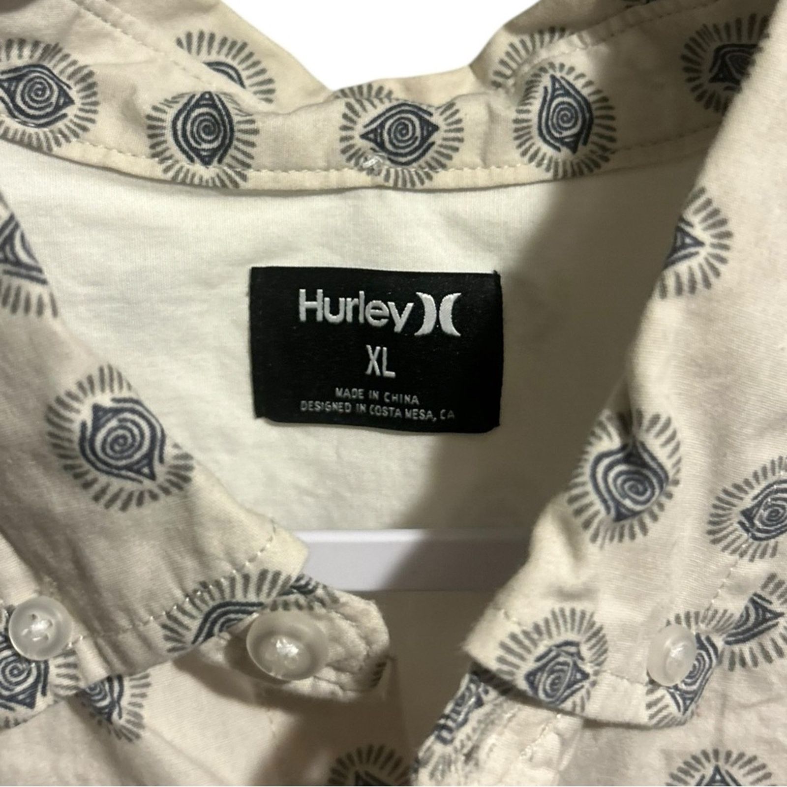 Hurley Hurley Cream and Blue Geometric Casual Shirt Mens XL Size US XL / EU 56 / 4 - 2 Thumbnail