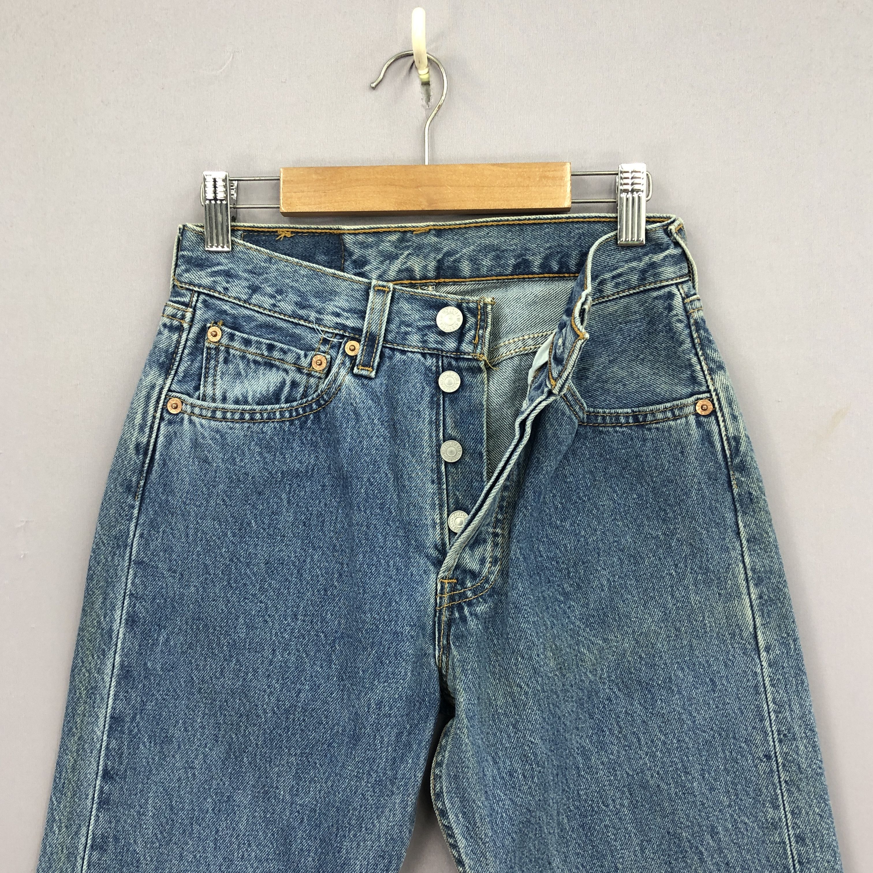 Levi's Vintage 90s Levis 501 Stone Wash Jeans Levi's Faded Denim Size 24" / US 00 / IT 34 - 7 Thumbnail