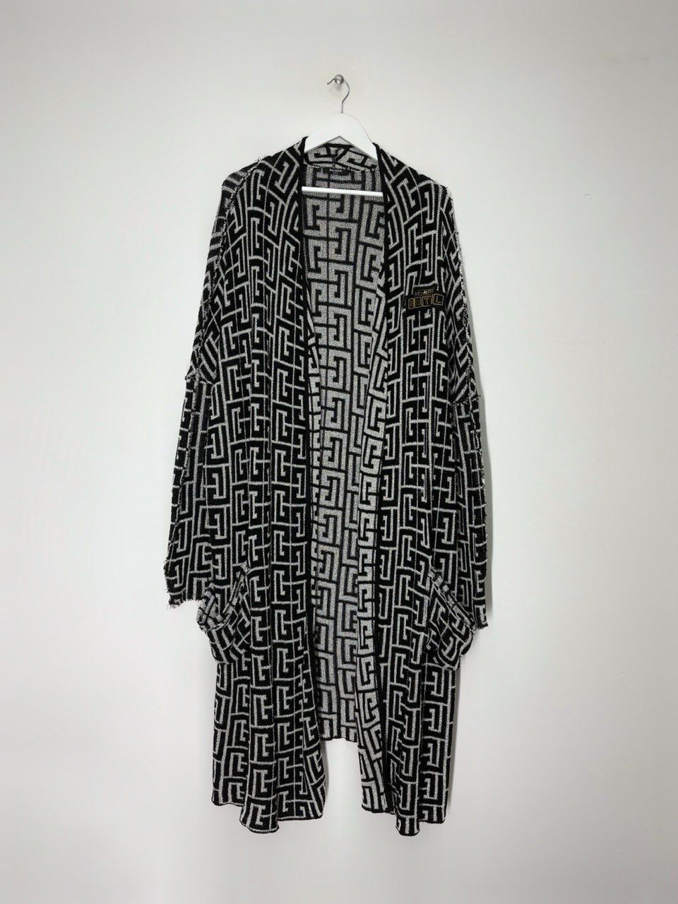 Balmain Balmain Paris Monogram Bathrobe Size US XL / EU 56 / 4 - 1 Thumbnail