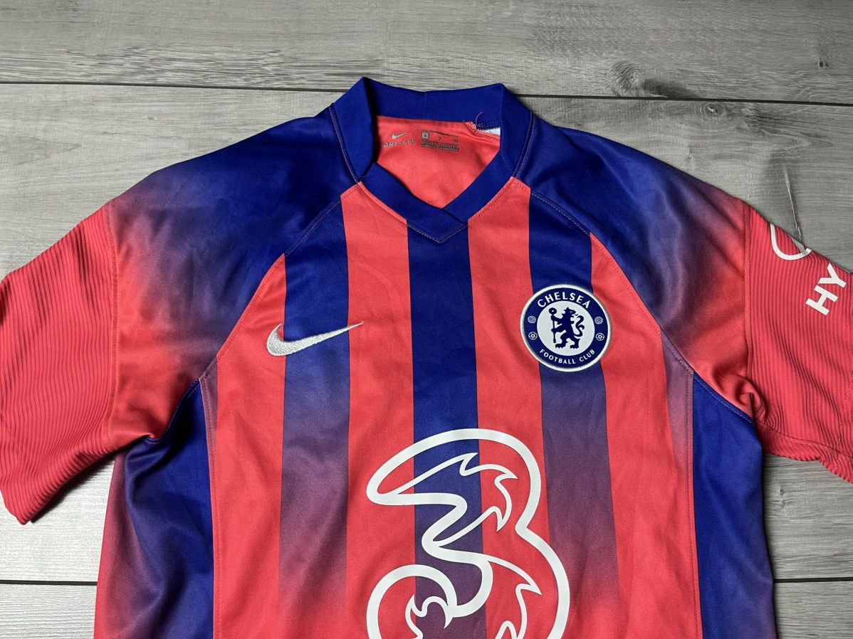 Chelsea Soccer CHELSEA LONDON 2020 2021 Third Football Shirt Jersey Nike Size US S / EU 44-46 / 1 - 3 Thumbnail