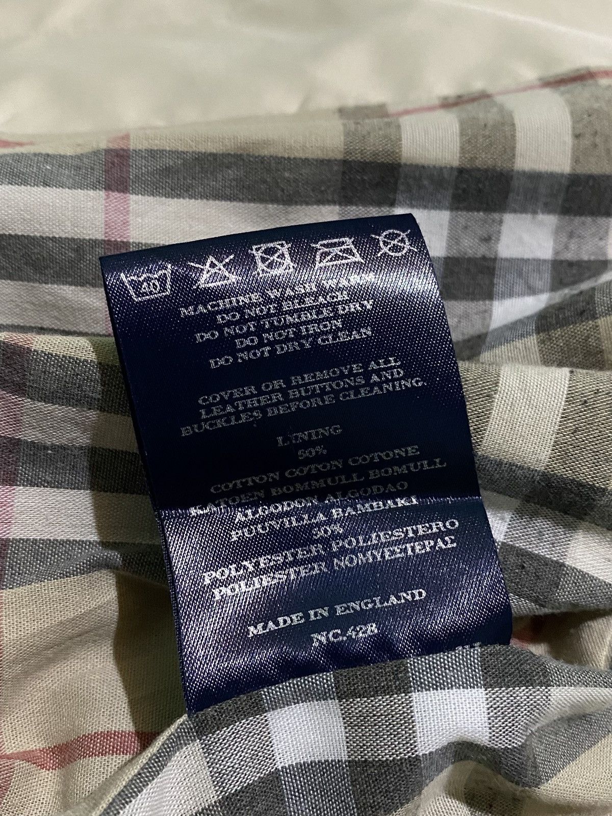 Burberry BURBERRY NOVA CHECK TRENCH COAT JACKET MADE IN ENGLAND Size US M / EU 48-50 / 2 - 10 Thumbnail