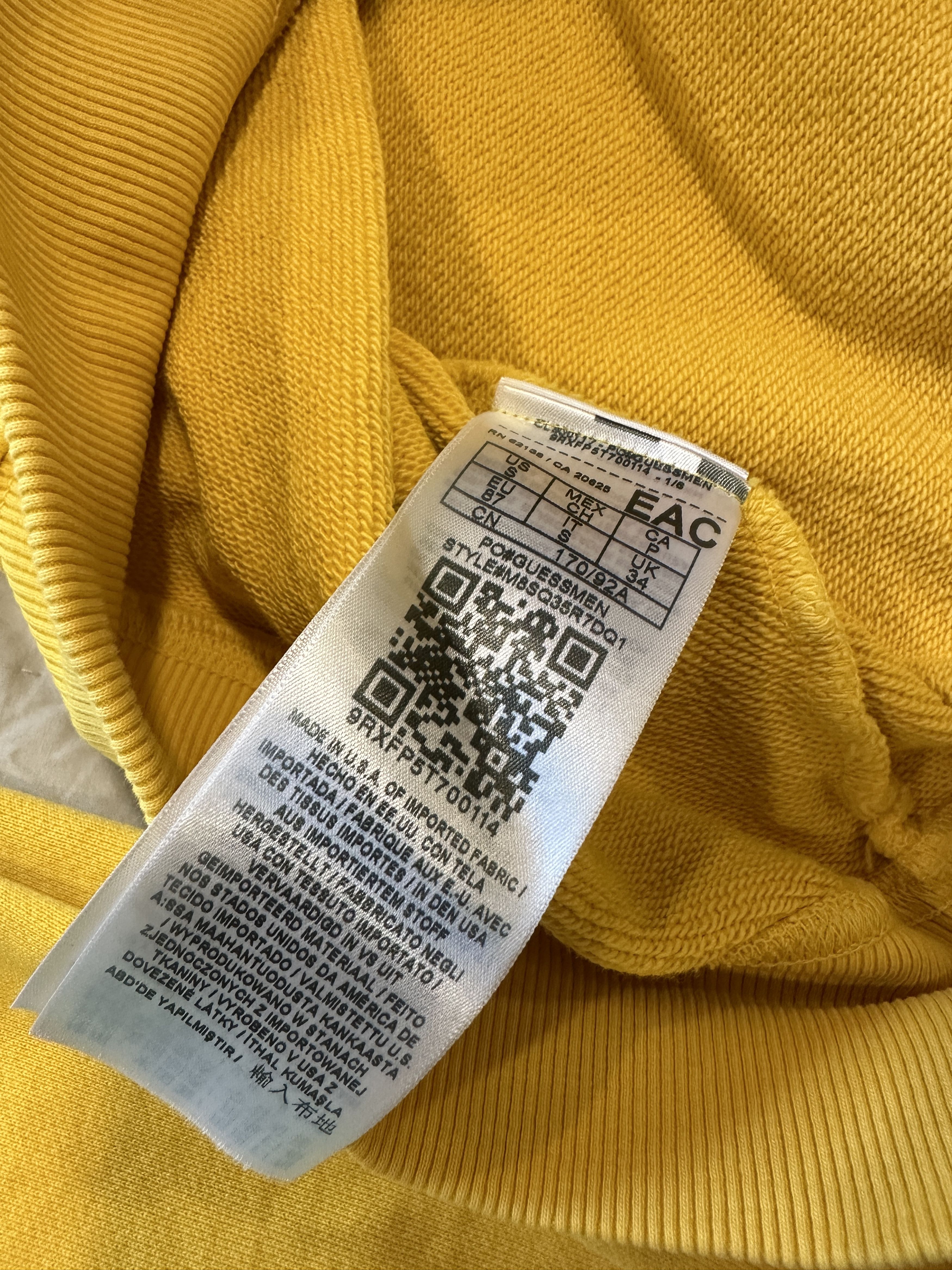 Guess × Places + Faces Guess x Places+Faces Crewneck Sweatshirt (Yellow, Size S) Size US S / EU 44-46 / 1 - 5 Thumbnail