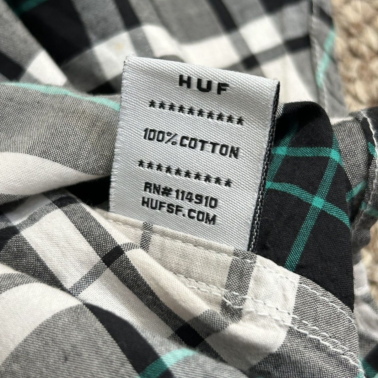 Huf 2009 Huf Short Sleeve button-up sz S Size US S / EU 44-46 / 1 - 6 Thumbnail