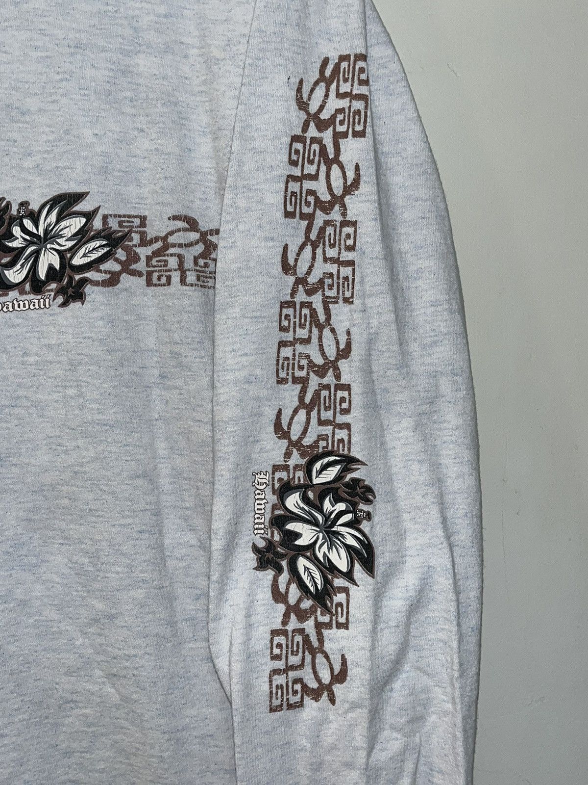 Vintage Crazy Vintage Y2K Baggy Skater Cyber Tribal Hawaii Surf Tee Size US XXL / EU 58 / 5 - 4 Thumbnail