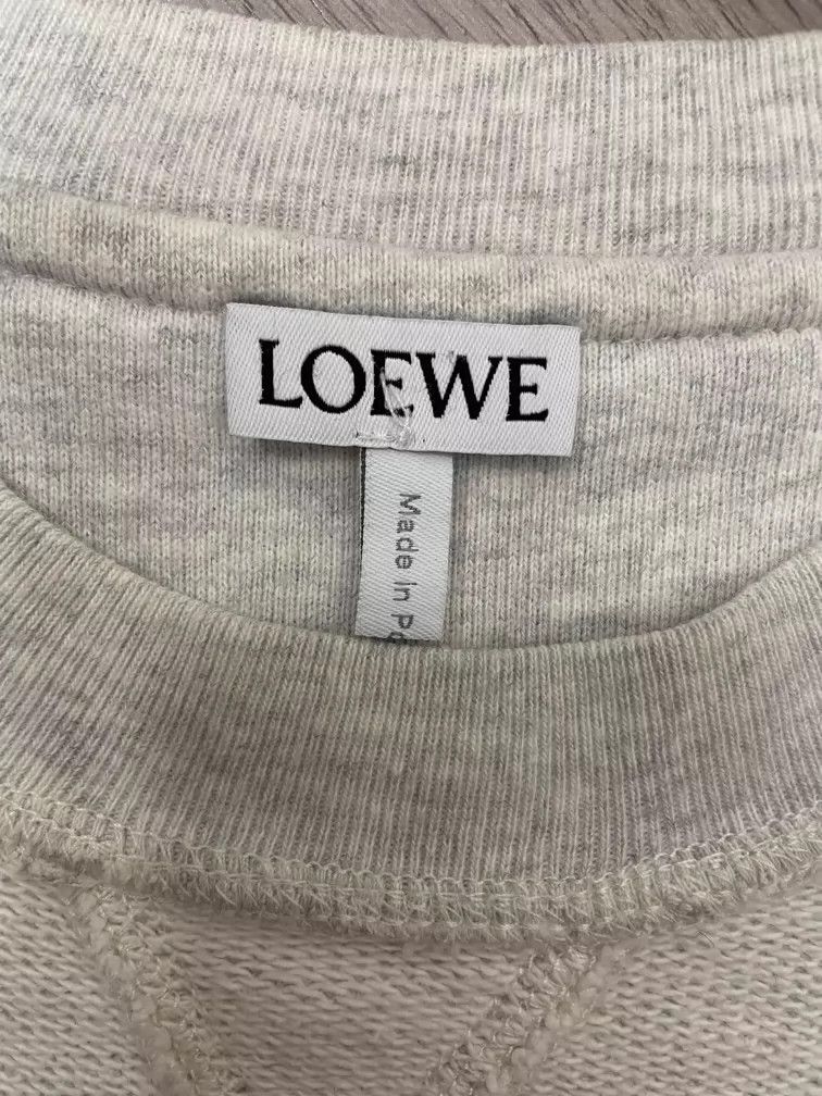 Loewe loewe Gray-white reverse side embroidered large logo round- Size US S / EU 44-46 / 1 - 5 Thumbnail