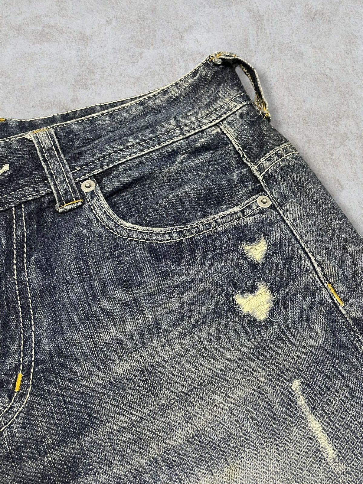Kapital Japanese Y2K Heart Market Buckle Back Love Embroidery Jeans Size 30" / US 8 / IT 44 - 8 Thumbnail