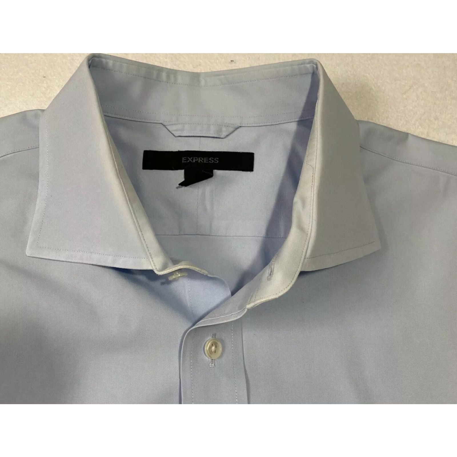 Express Express Button-Down Shirt Men’s XL Blue Long Sleeve Dress Shirt, 100% Cotton, Non-Iron, Traditional Fit Size US XL / EU 56 / 4 - 3 Thumbnail