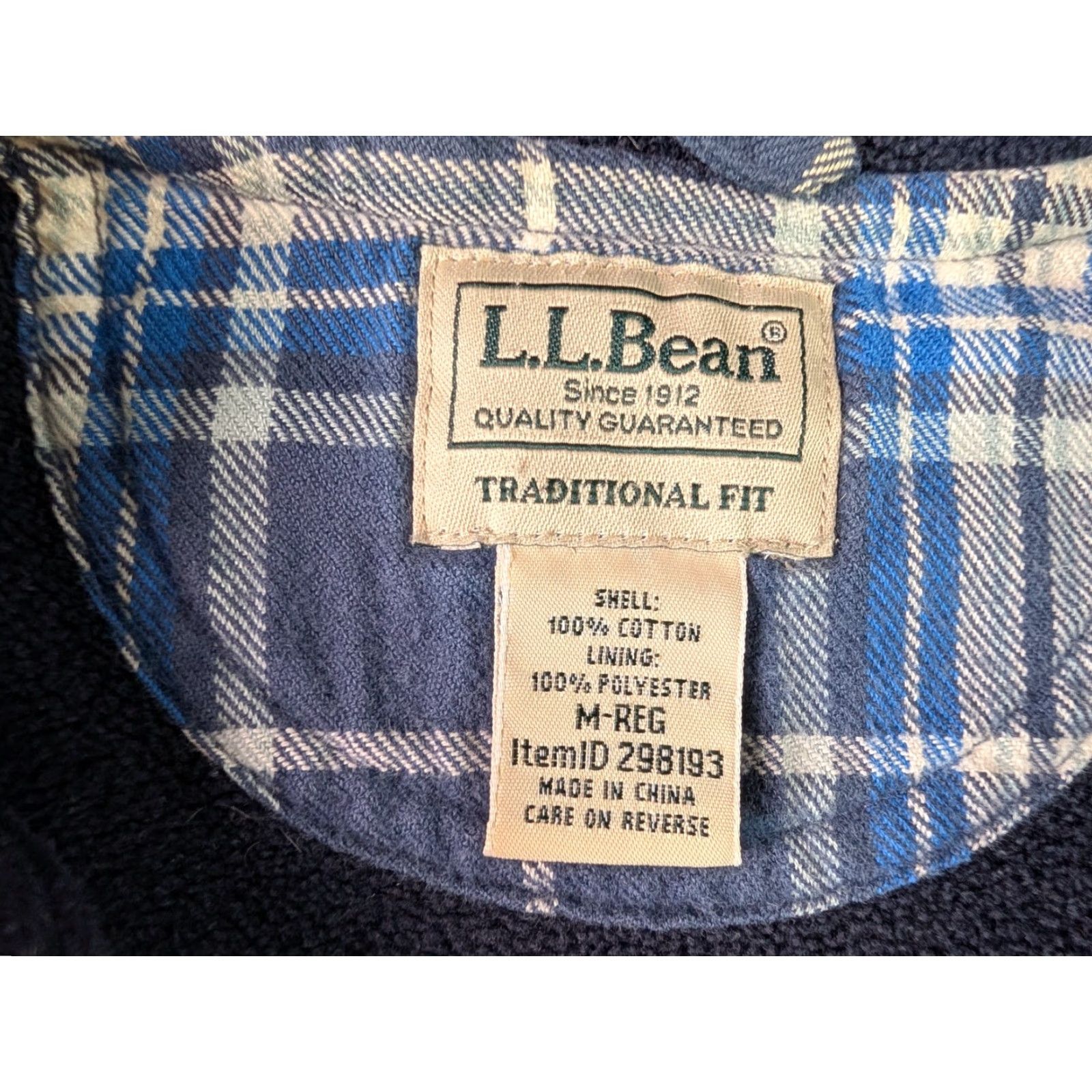Vintage L.L. Bean Fleece Lined Flannel Hooded Jacket Mens M Blue Plaid Button Up Shacket Size US M / EU 48-50 / 2 - 2 Thumbnail