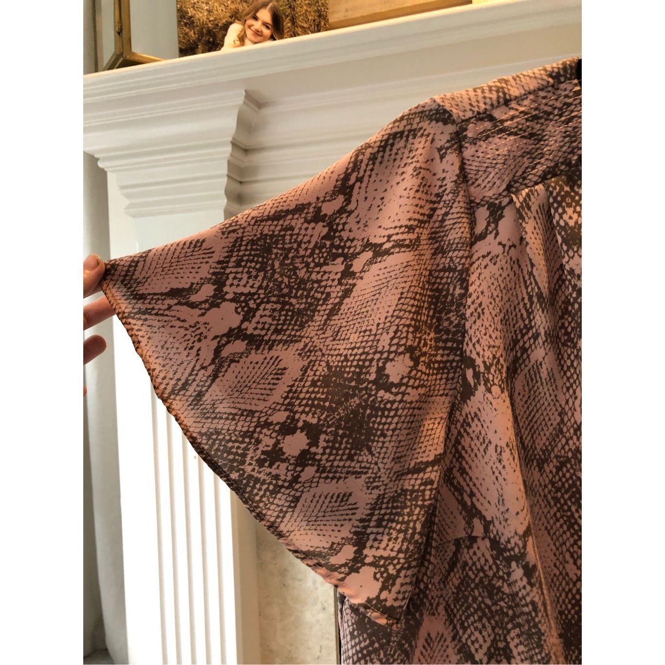 Other Evri Women’s Pink and Gray Snake Skin Pattern Short Sleeve B Size XL / US 12-14 / IT 48-50 - 4 Thumbnail
