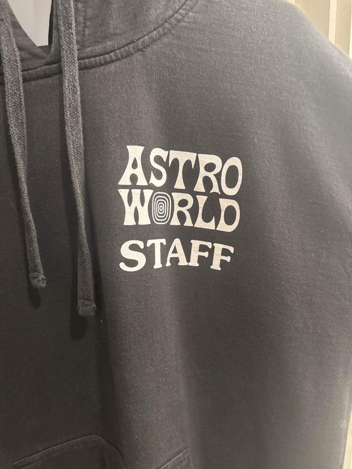 Travis Scott Astroworld Staff Hoodie Size US L / EU 52-54 / 3 - 3 Thumbnail