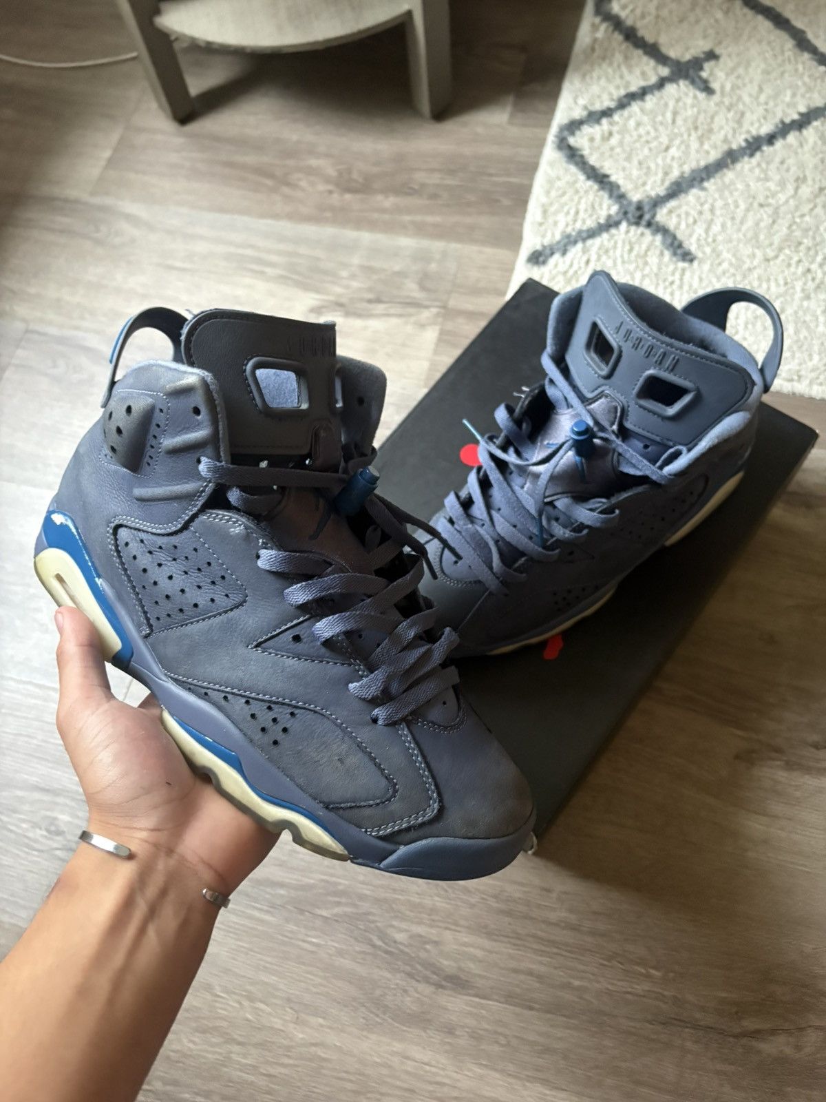 Jordan Brand Jordan 6 Diffused Blue Size 10 Size US 10 / EU 43 - 1 Thumbnail