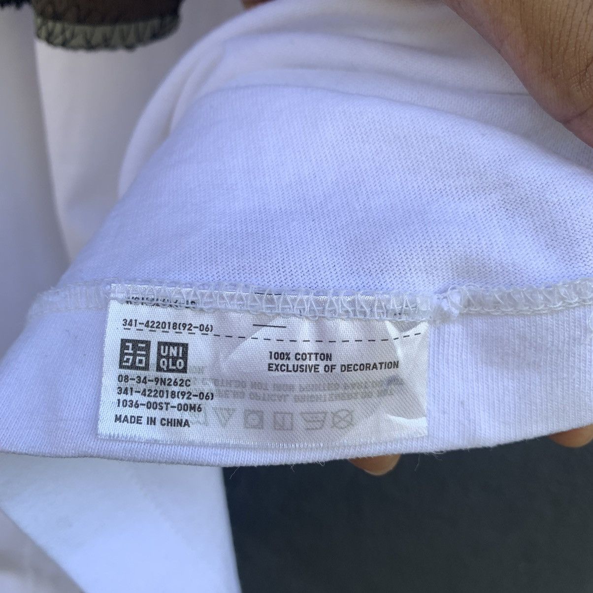 Kaws Kaws x uniqlo japanese brand tee Size US XL / EU 56 / 4 - 6 Thumbnail