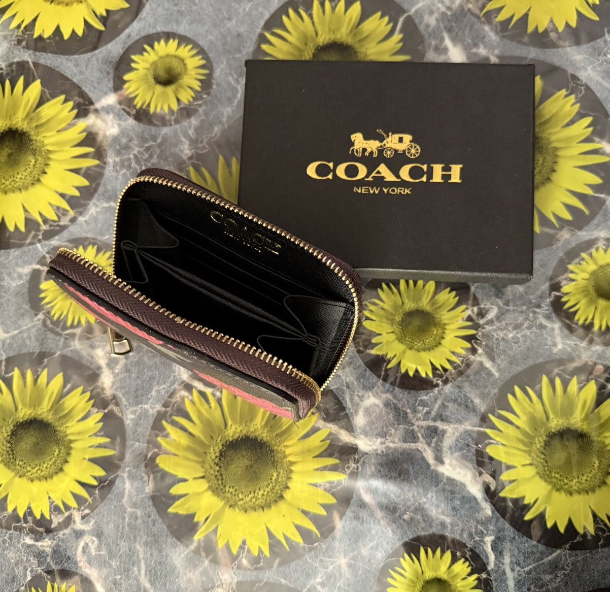 Coach Coach Red Floral Print Small Zip Wallet with Box Size ONE SIZE - 3 Thumbnail