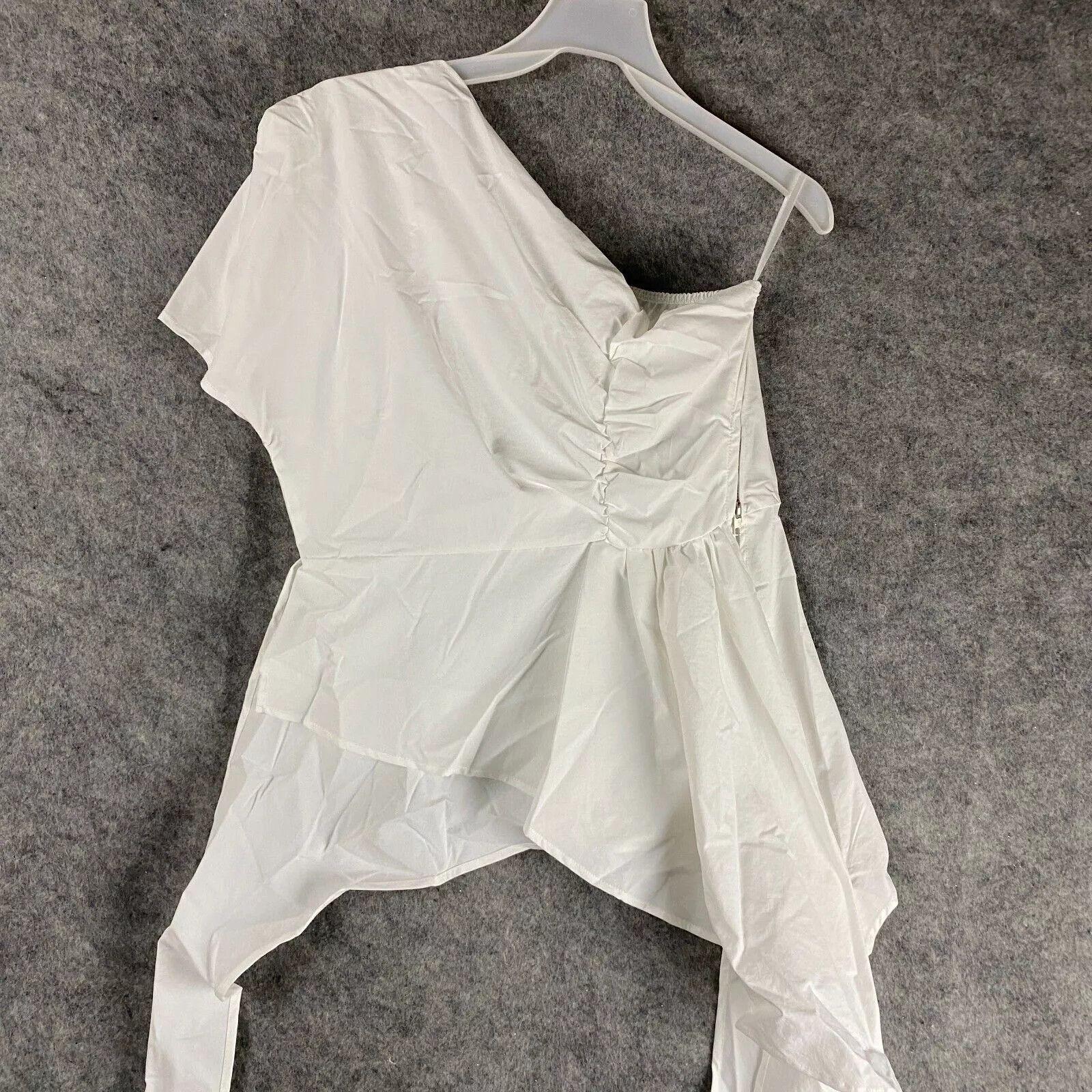 Other Koandaily Top Women's NWT One Sleeve Polyester L Adults New Size L / US 10 / IT 46 - 1 Thumbnail