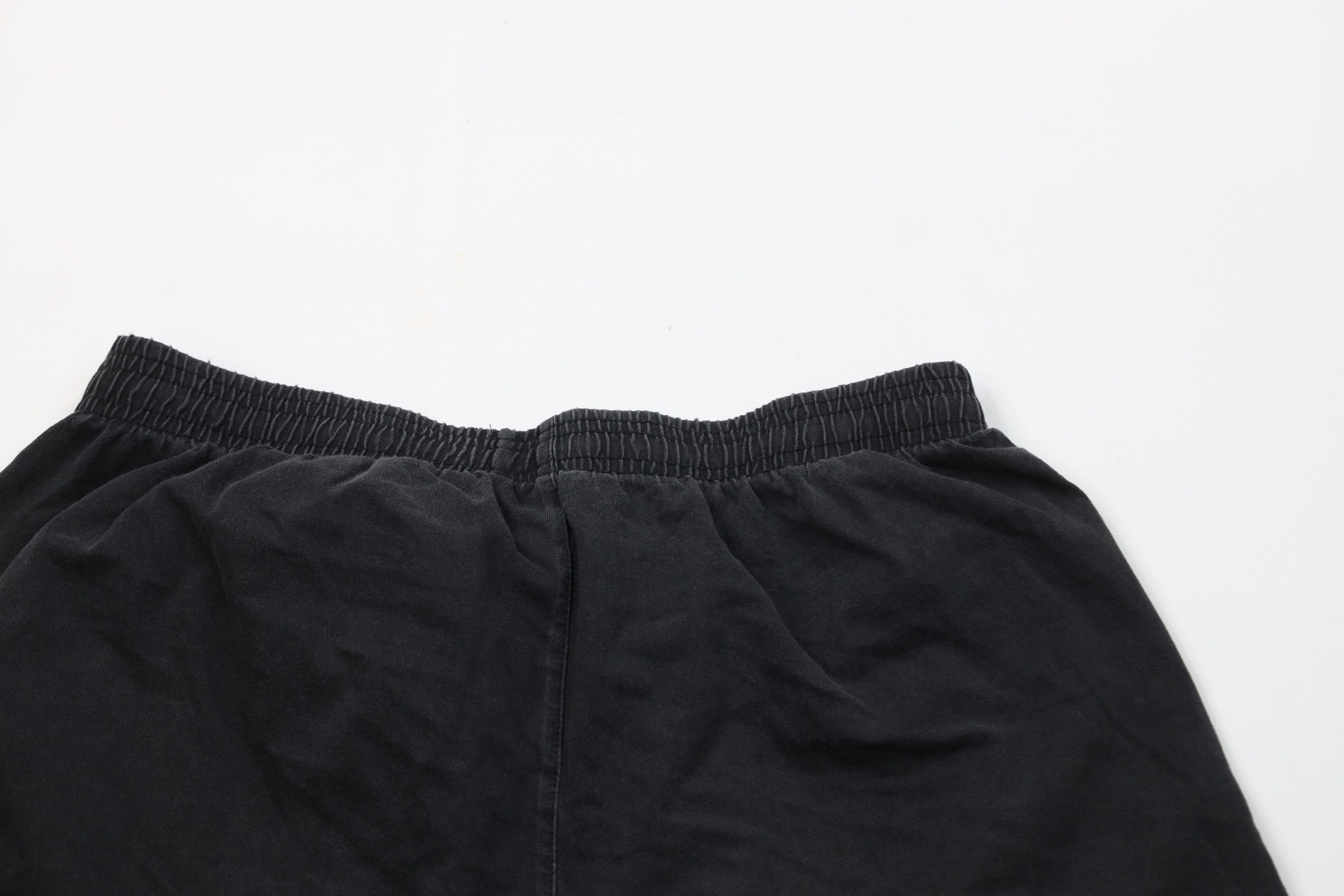 Fila Vintage 90s Fila Spell Out Above Knee Shorts Black Cotton Size US 34 / EU 50 - 15 Thumbnail
