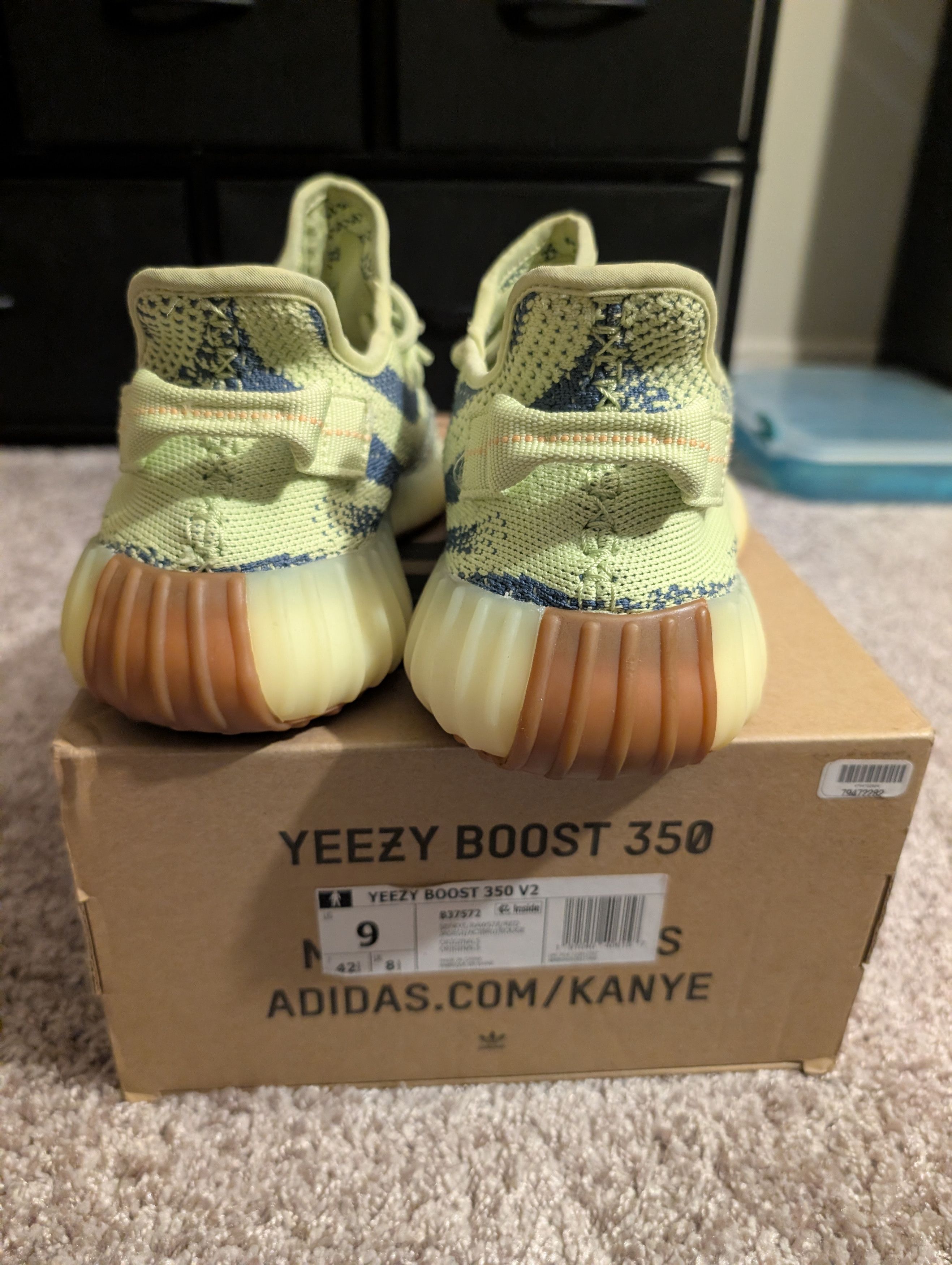 Yeezy 350v2 frozen yellow Size US 9 / EU 42 - 7 Thumbnail