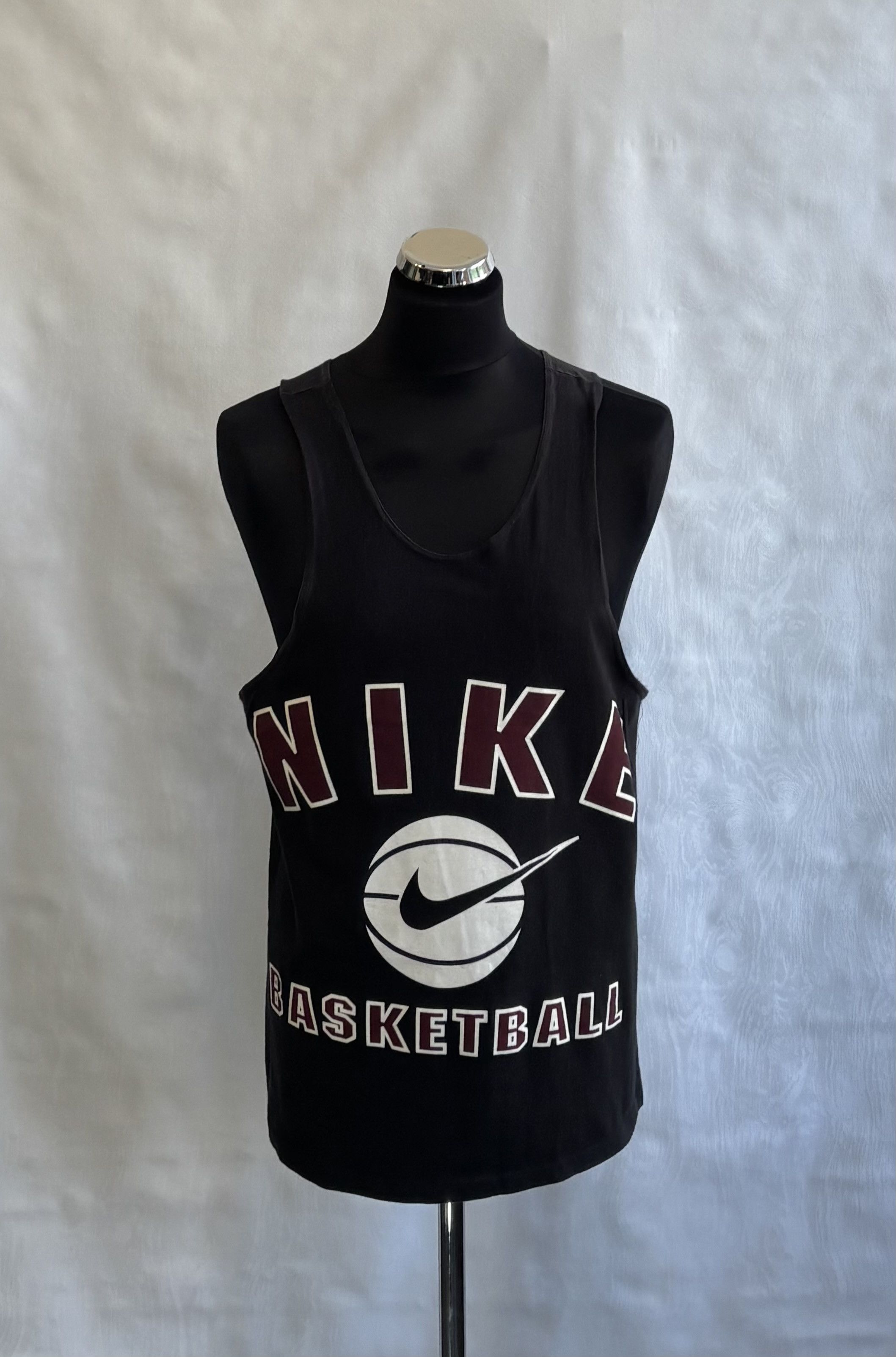 Nike Nike Basketball Vintage Sleeveless T-Shirt Size M Size US XL / EU 56 / 4 - 1 Thumbnail