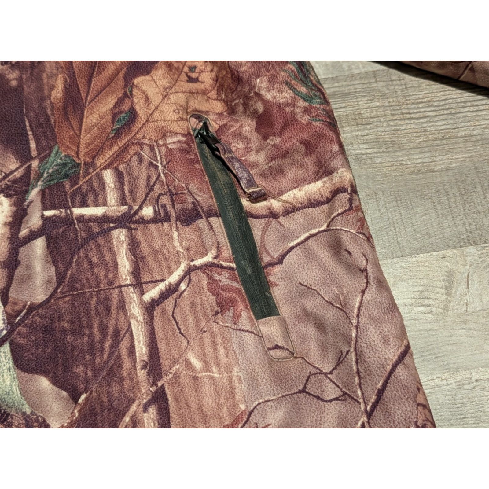 Realtree 10X Jacket Mens L Camouflage Hooded Full Zip Hunting Realtree AP Storm Flap Coat Size US L / EU 52-54 / 3 - 5 Thumbnail